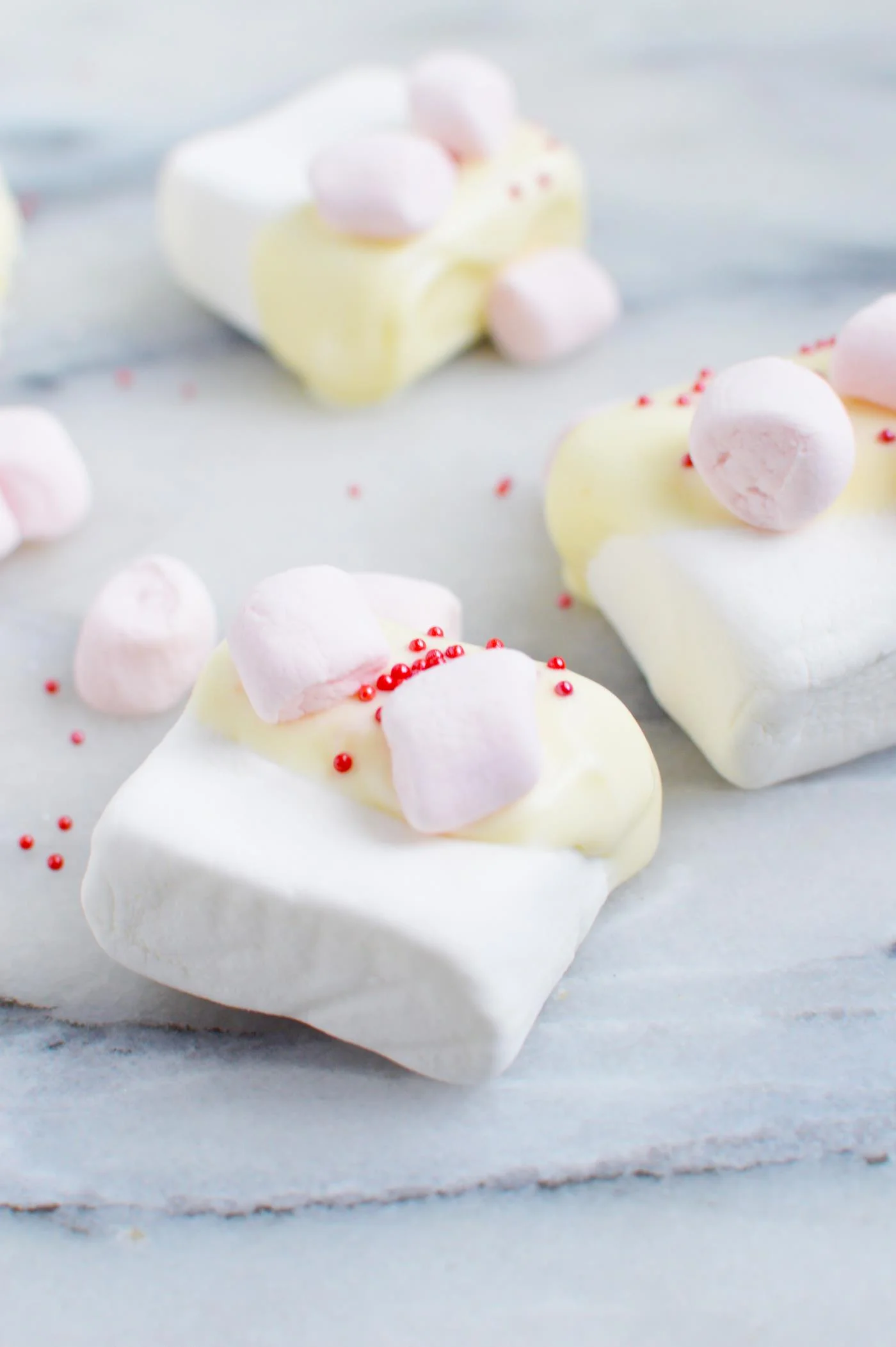 _White chocolate dipped marshmallows  (2).JPG