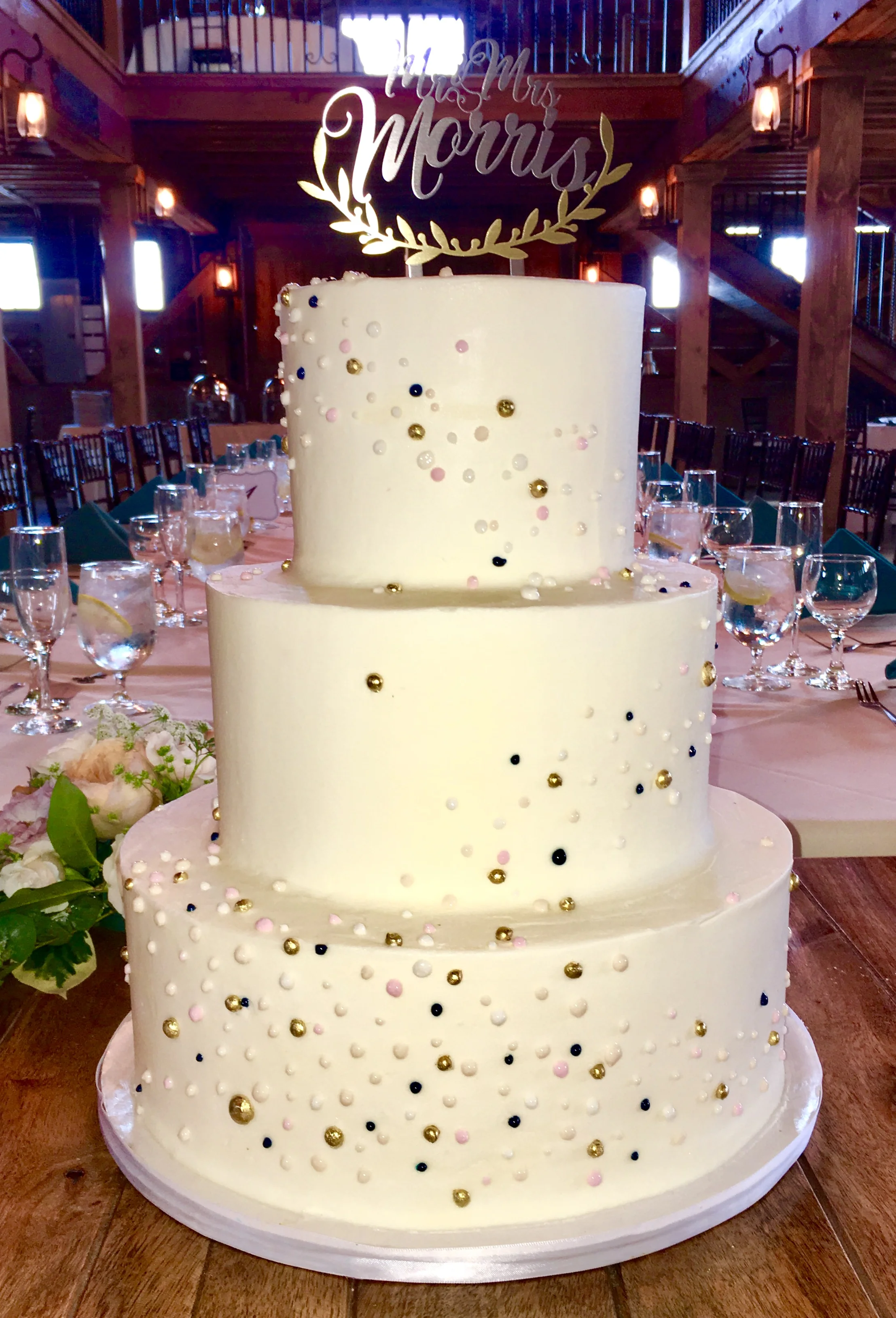 Wedding Cake - Pearl Elegance .jpg