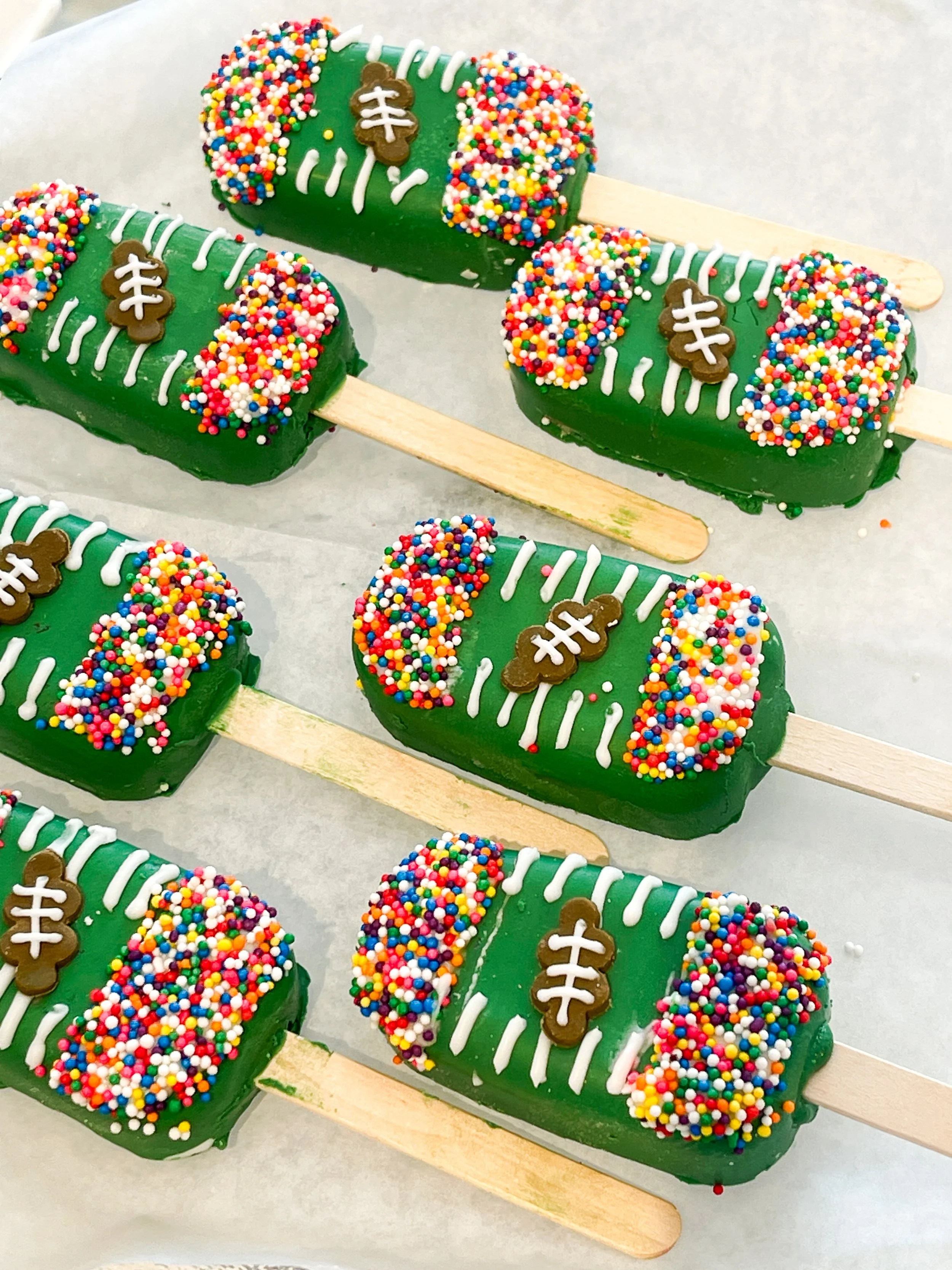 Cakesicle - funfetti flavor