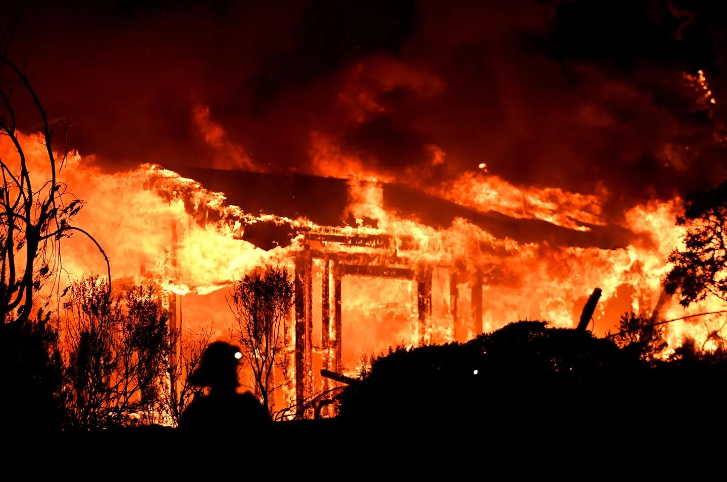 1009california-wildfires_0.jpg