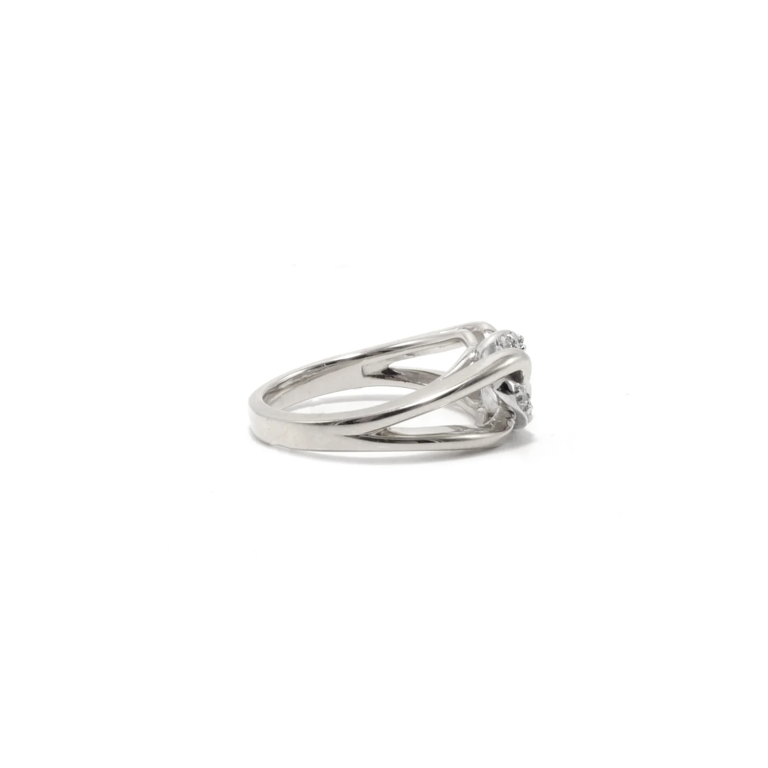 Diamond Link Ring