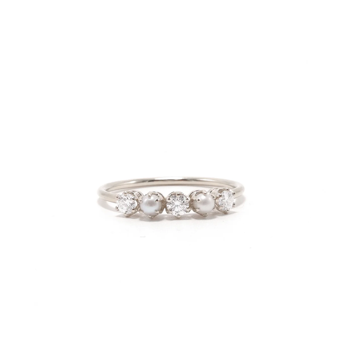 PearlandDiamondRingFrontWhite.jpg