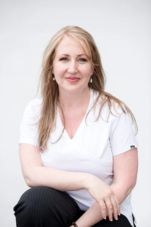 Dr Caitlin Visser_web.jpg