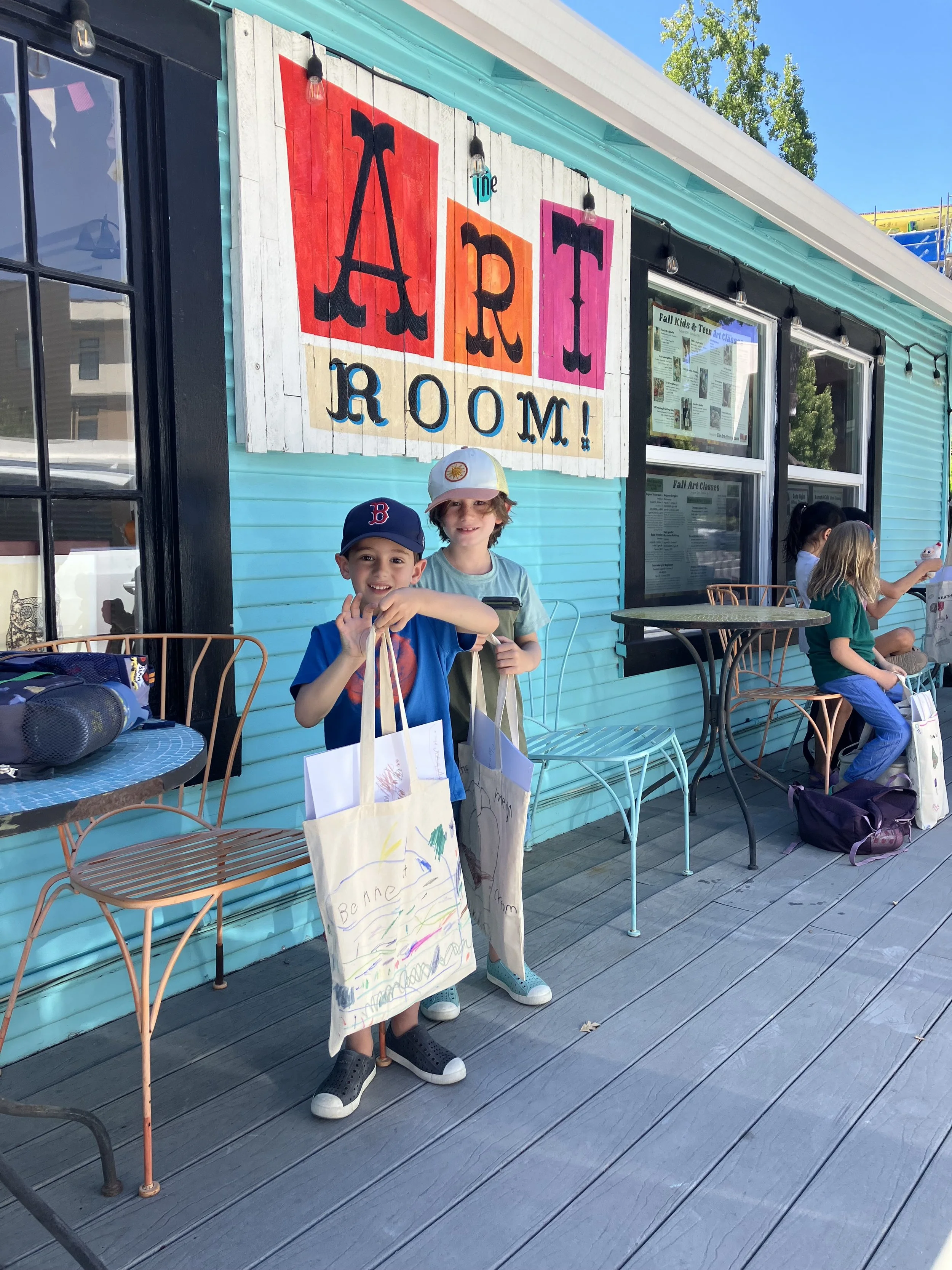 AM Fine Art Camps