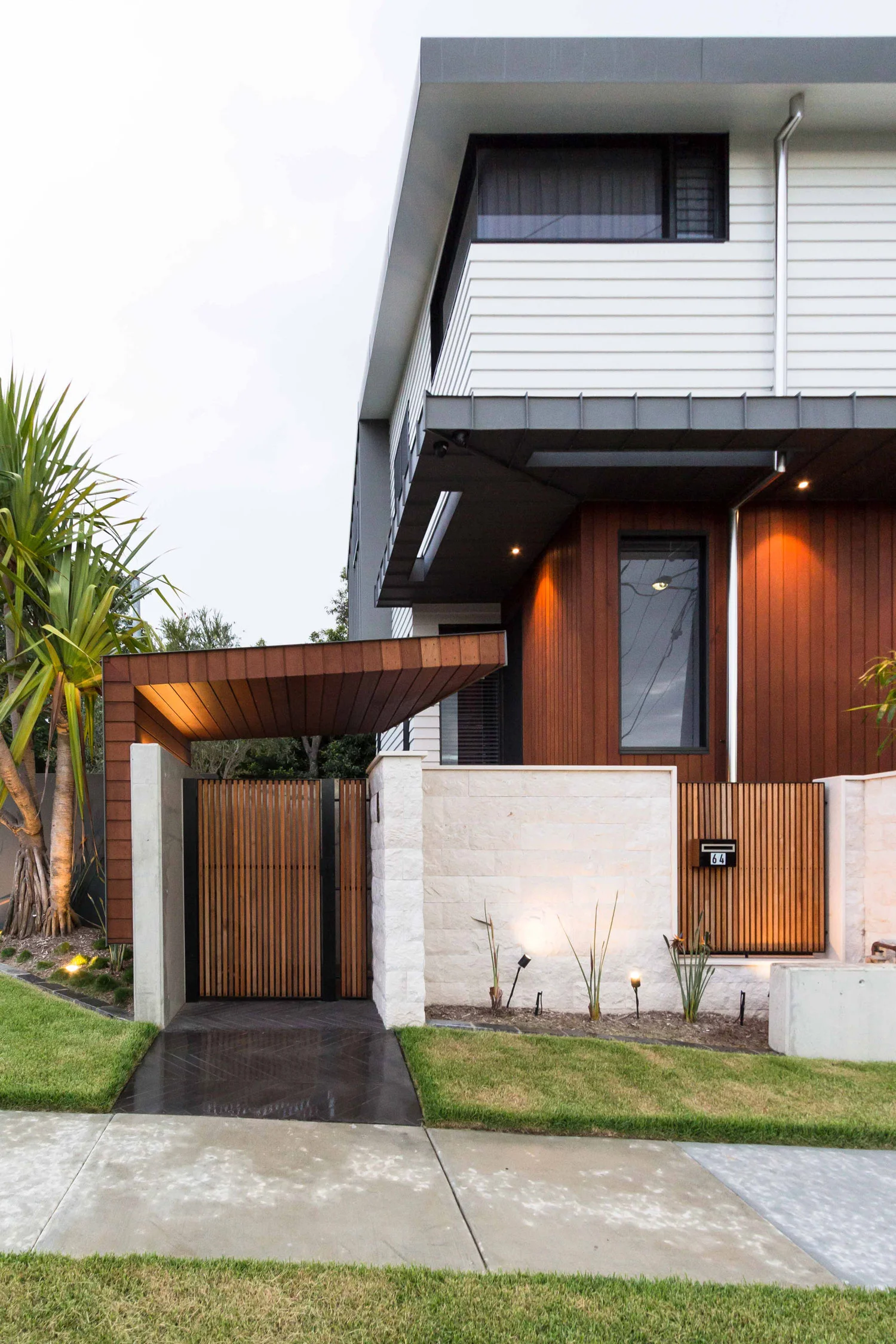 64Tarragindi-2.jpg