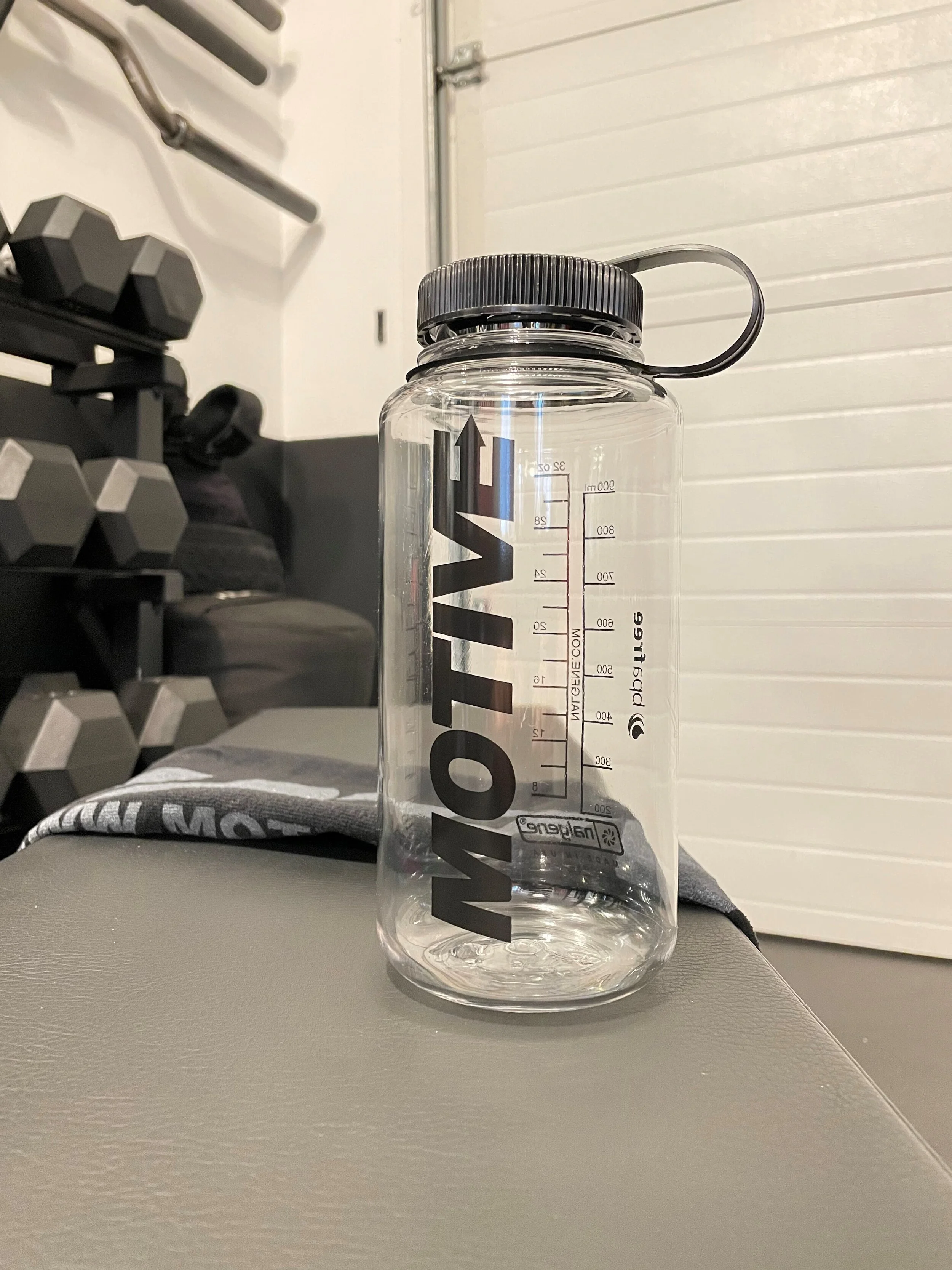 water bottel - clear.jpg