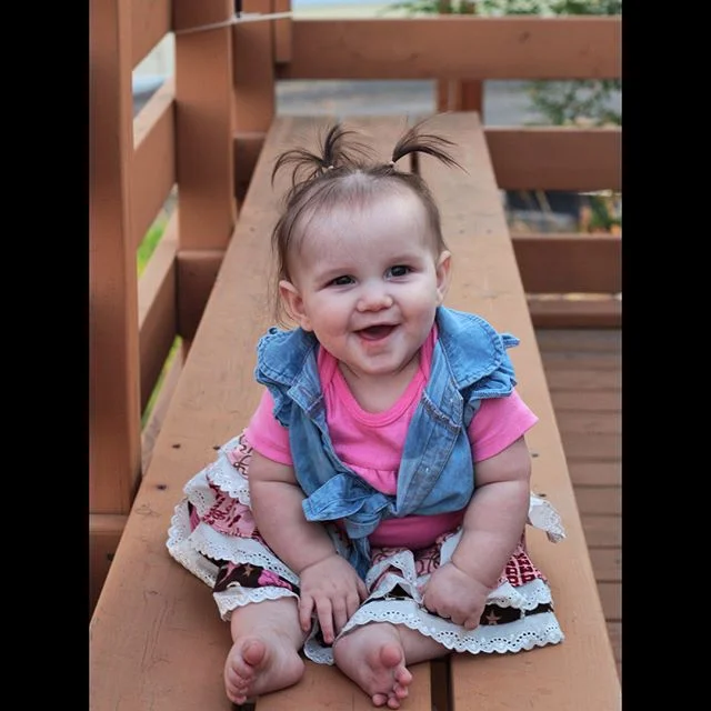 Introducing you all to E.T., my niece, and her many faces.
.
.
Not just #weddings, #engagements, &amp; #receptions, but #babies &amp; #families too!
.
.
@jeramysnapsphotos is where it's happening 📸
.
.
#newborns #newbornsession #newborn #newbornbaby