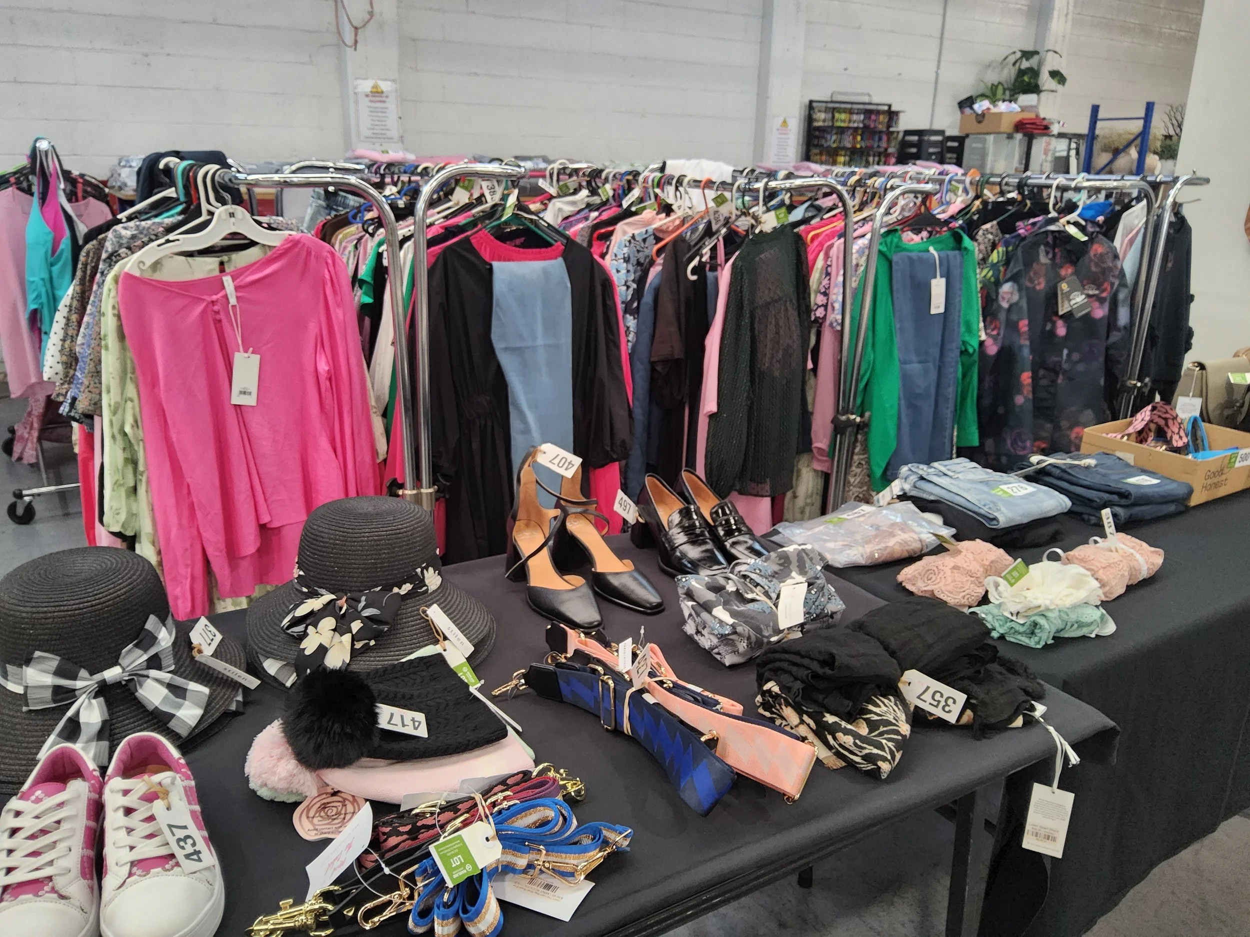 Mackenzie Country Boutique Clothing Store Close Down - Major Clothing &amp; Accessories Clearance