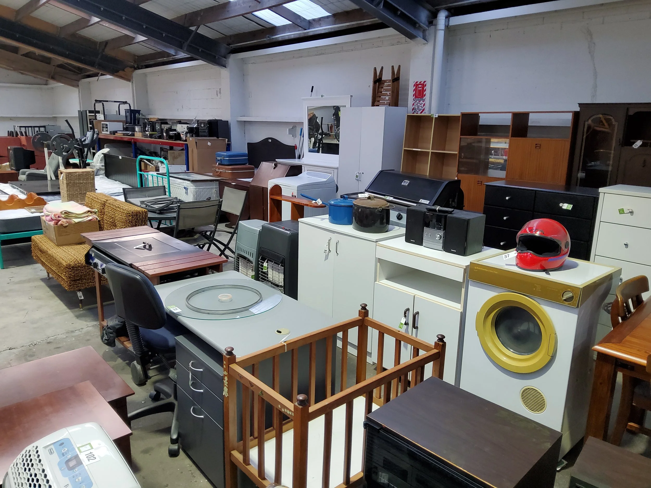 Retirement Village &amp; Deceased Estate Furniture Auction