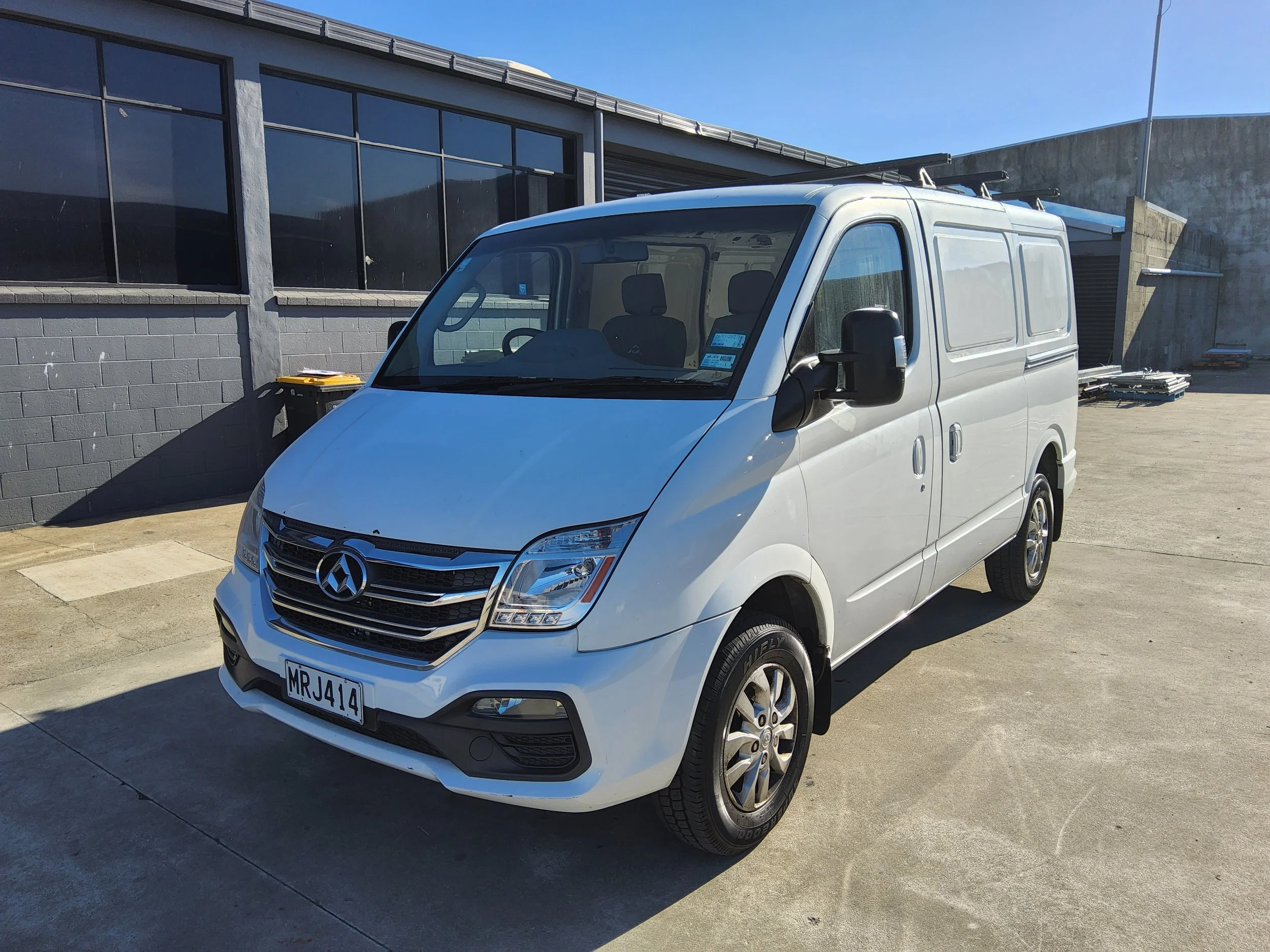 Developers Site Equipment Clearance Engineering Equipment &amp; 2020 LDV V80 Big Man 2.5 D 6MT Van
