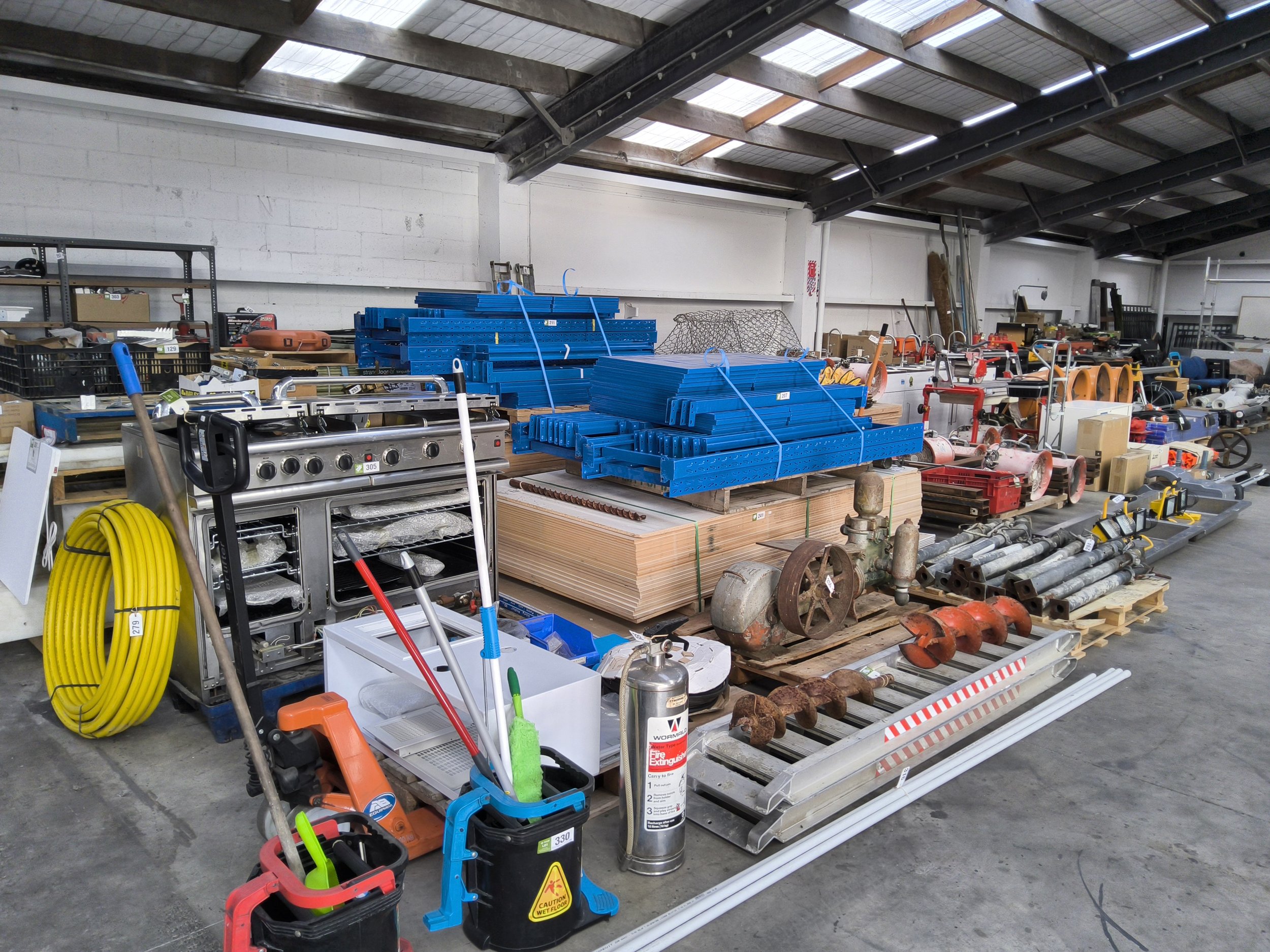 Construction Company Clearance Auction, Transporter Trailer &amp; Plate Compactor on Trailer