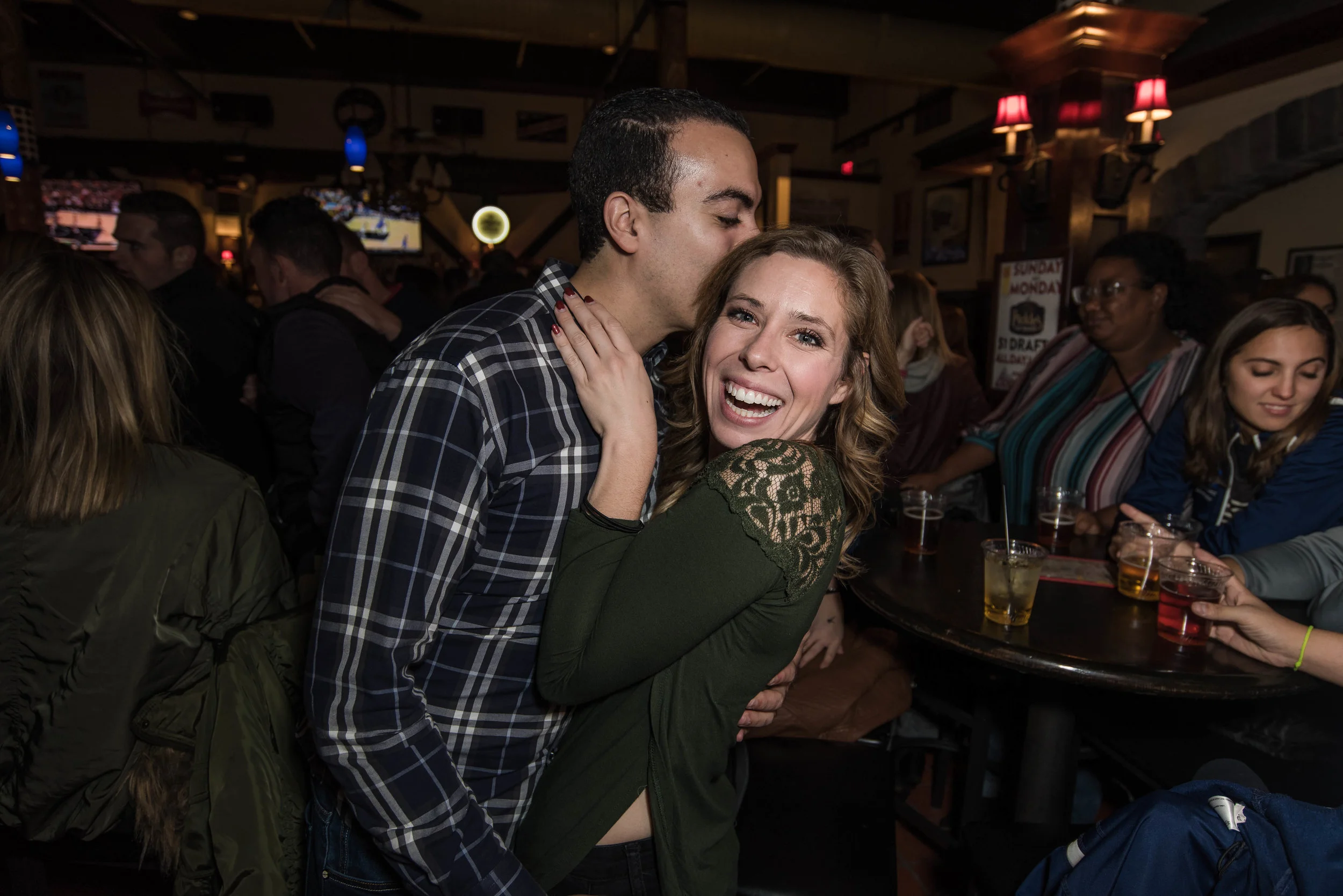 Thu: College Night