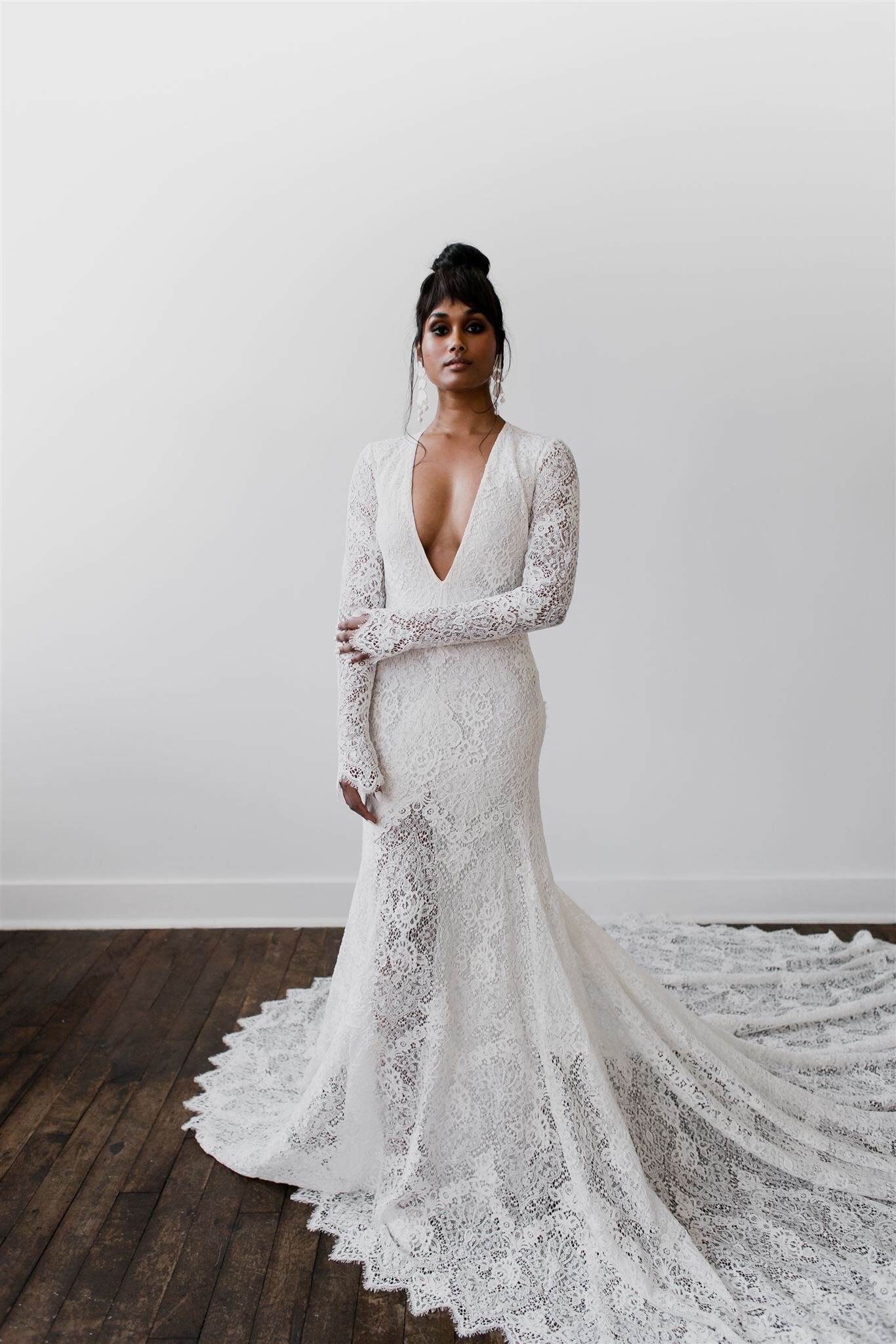 Varca-Bridal-Wedding-Dress-Designer-Chicago-Melody-Joy-Co-1127_websize.jpg