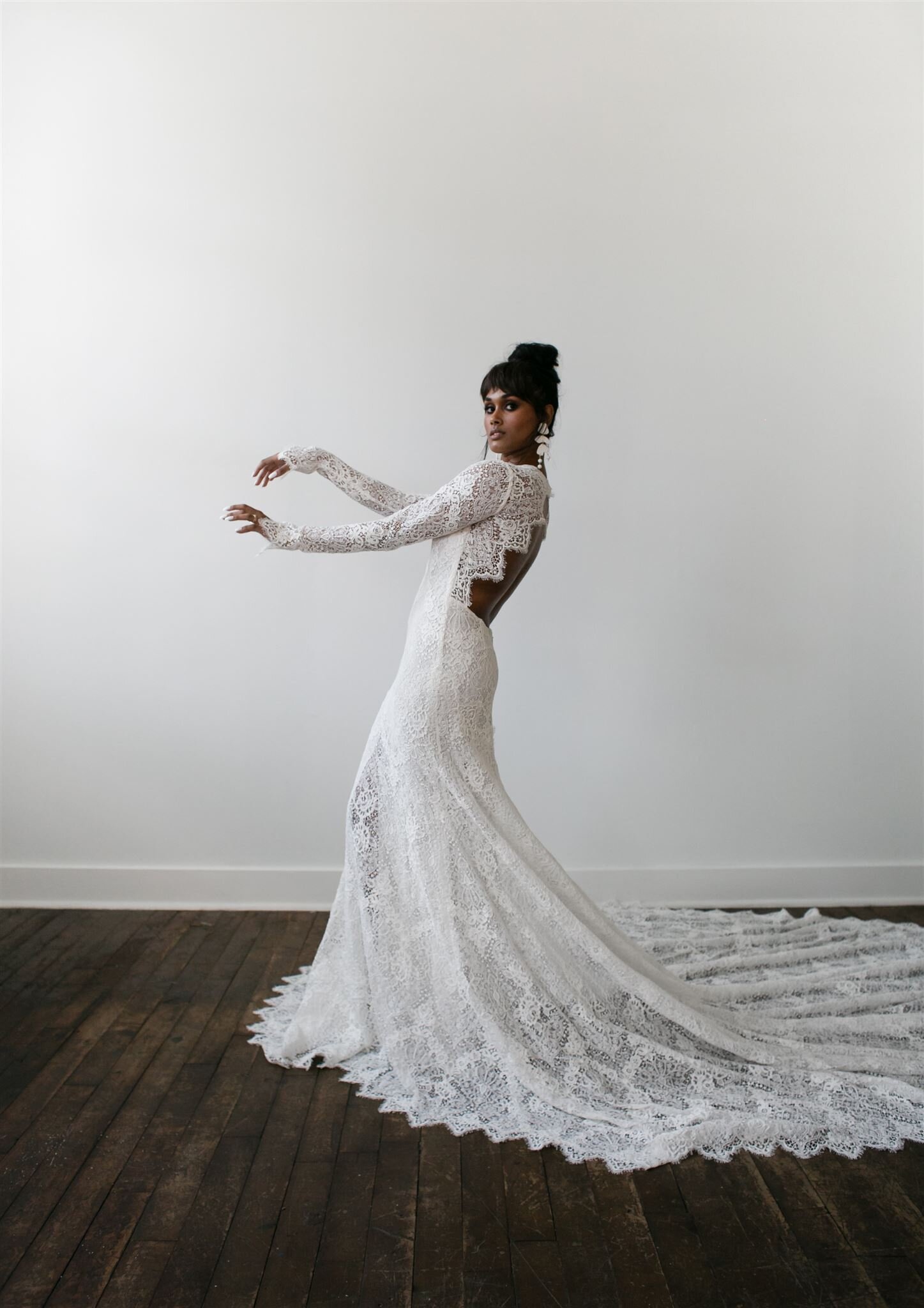 Varca-Bridal-Wedding-Dress-Designer-Chicago-Melody-Joy-Co-1149_websize.jpg