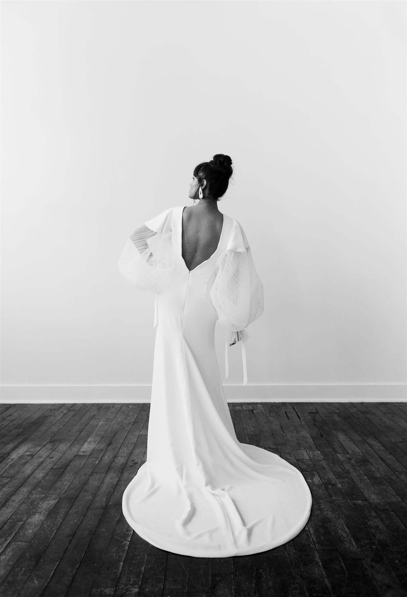 Varca-Bridal-Wedding-Dress-Designer-Chicago-Melody-Joy-Co-1017_websize.jpg
