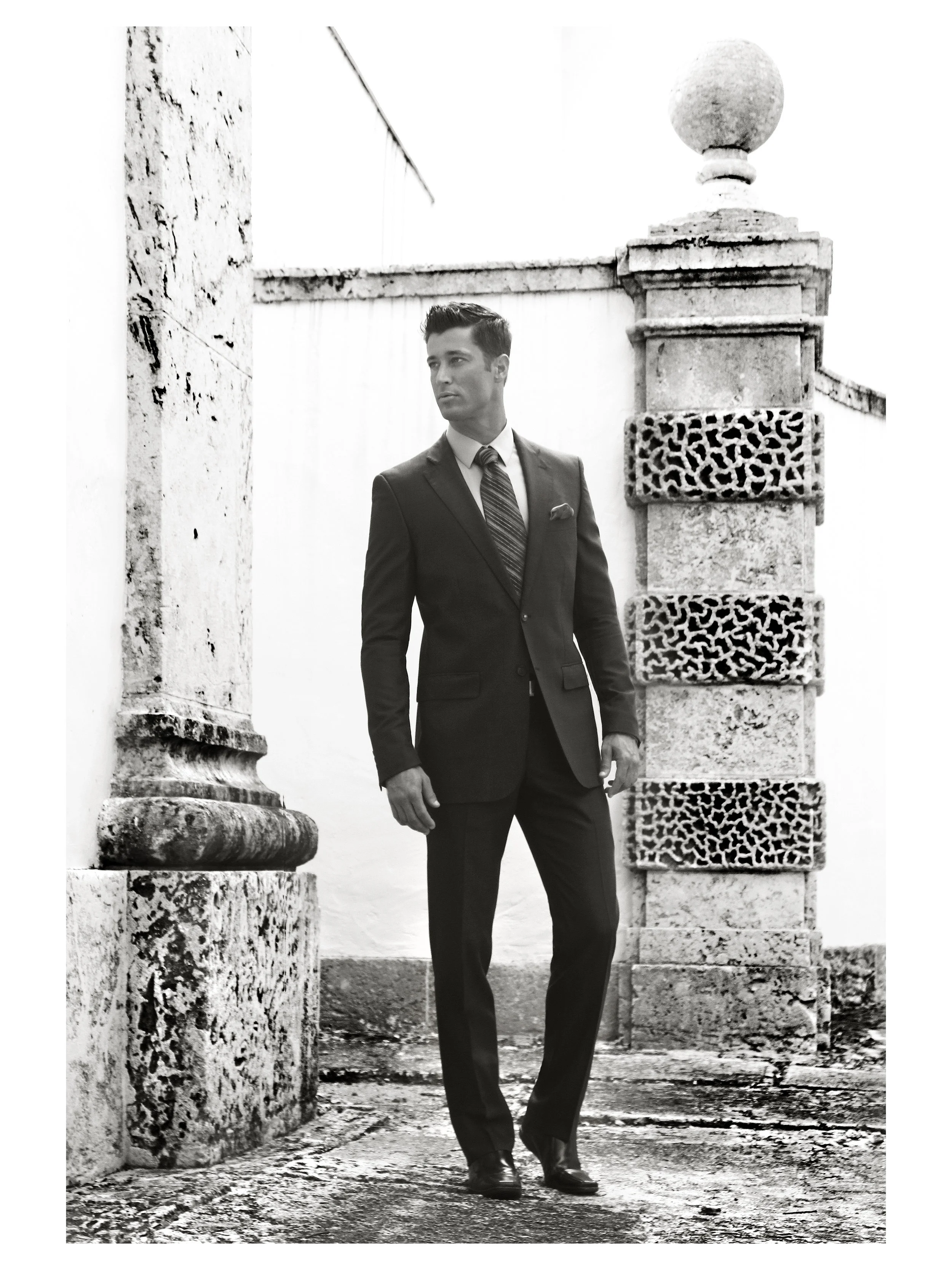 LAWRENCE-PRINT WITH BORDERS 7537.jpg