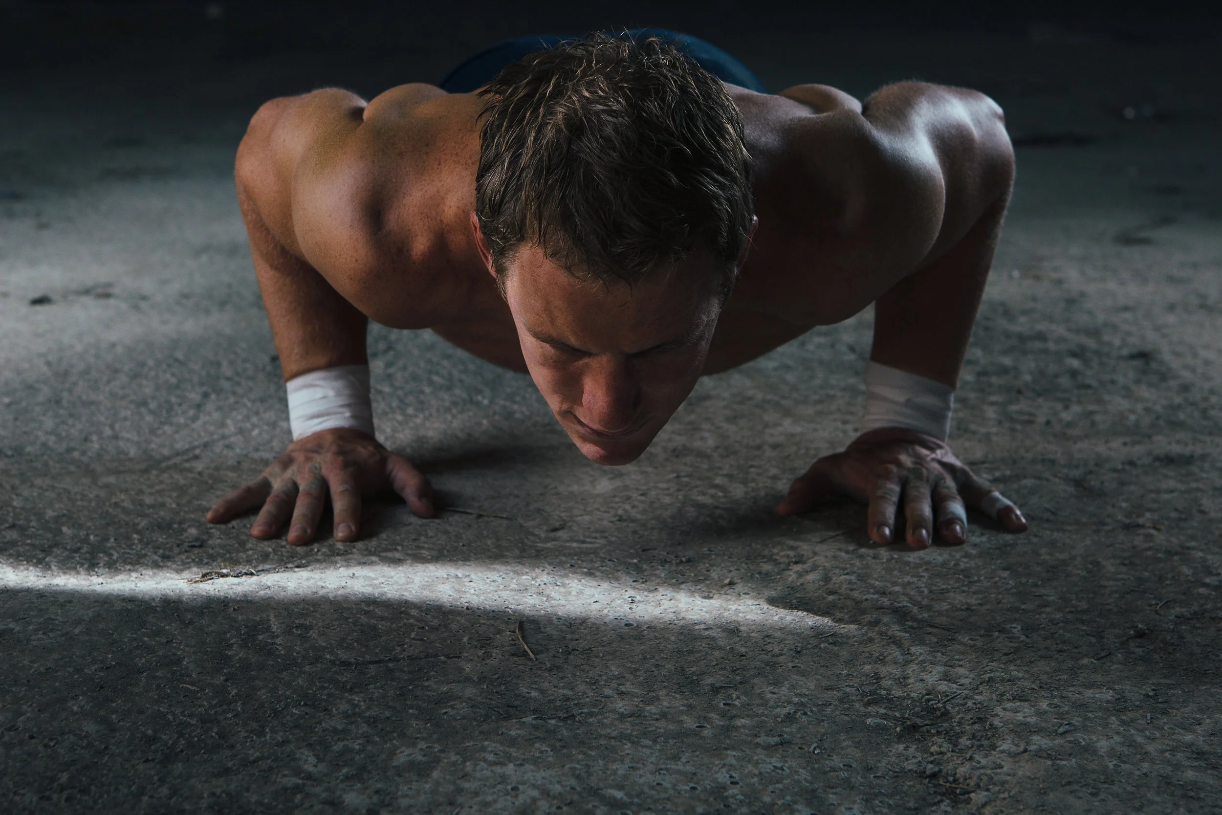 muscle-man-doing-push-ups-PEMDGLZ.jpg