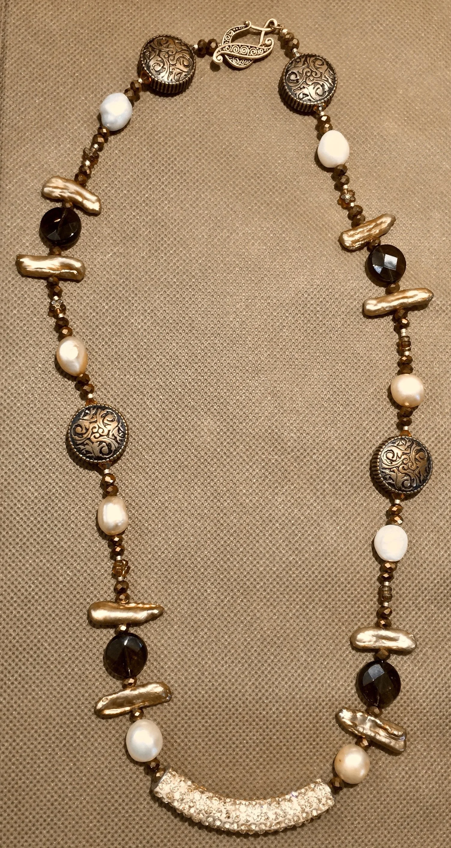 Tasteful Beauty Necklace