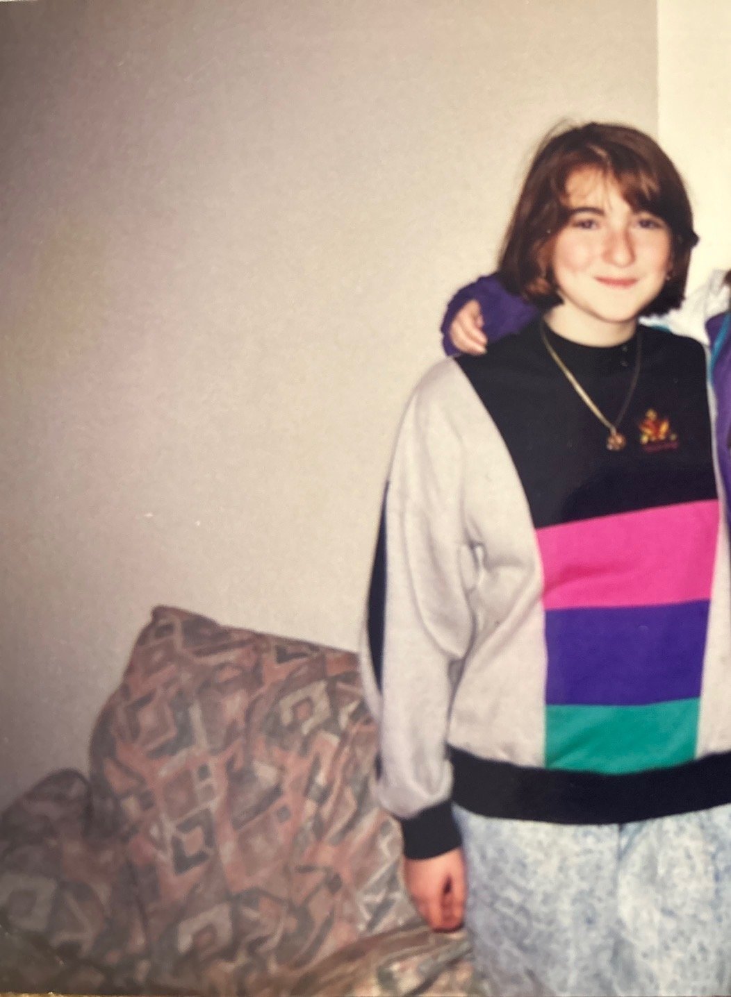    Acid wash jeans, Belarusian sweatshirt, my first Star of David, the pink armchair sold to us as part of a used furniture set, and perpetually red-rimmed eyes. Winter of 1994/1995.   