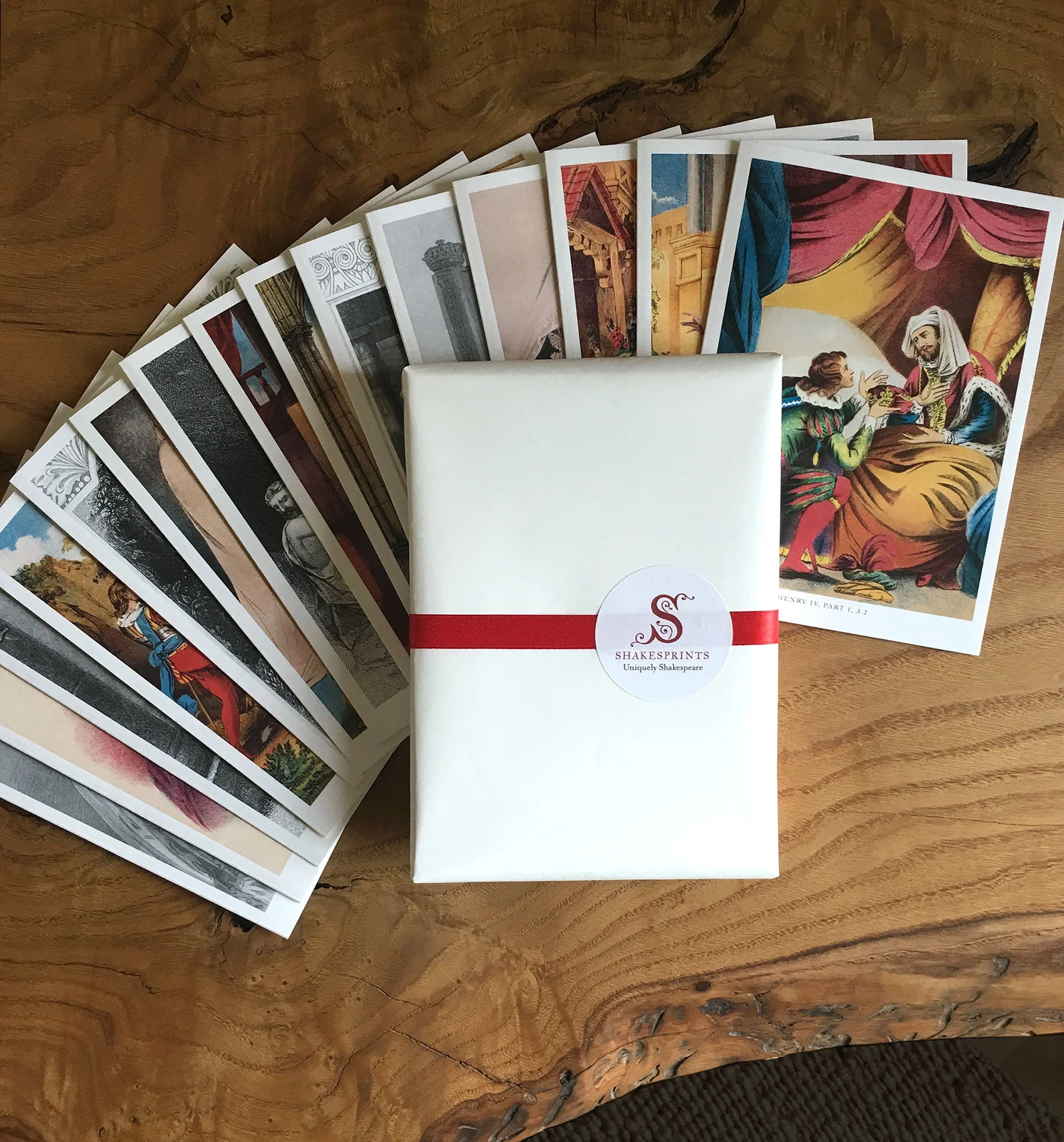 Card-set_with-box_web.jpg