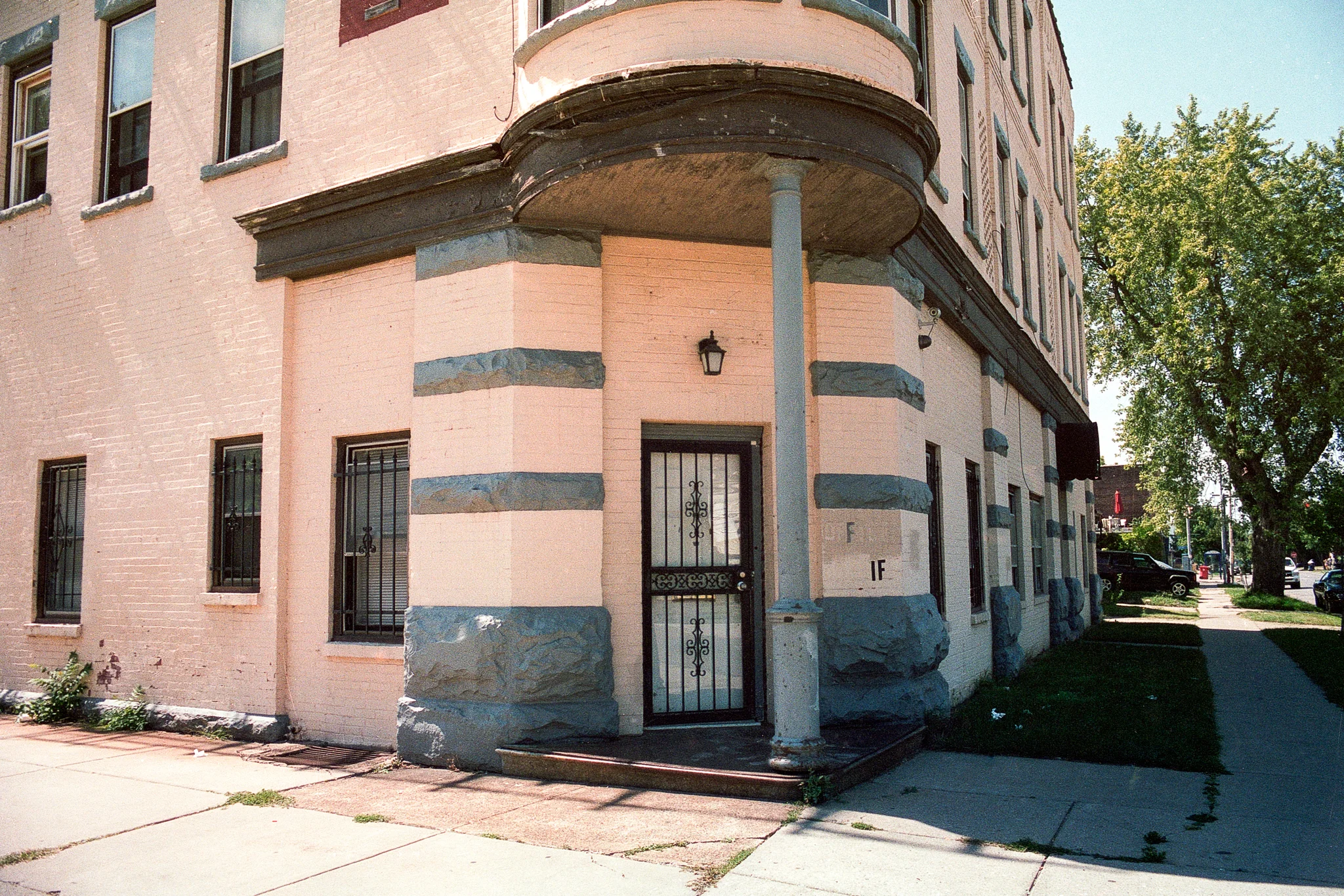 camuglia-16.13-25_2048.jpg