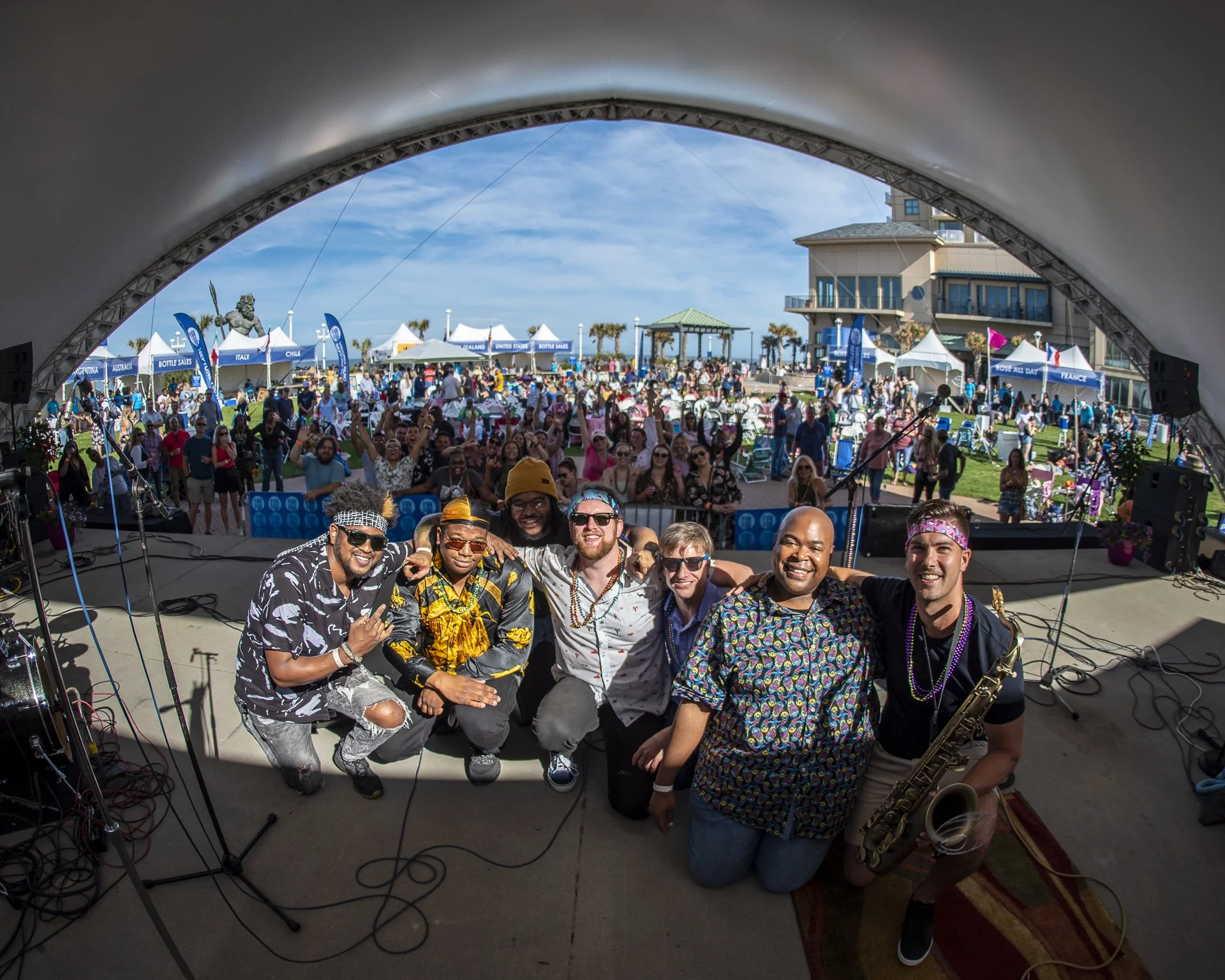 2022-05-14_paper aliens-5477.JPG