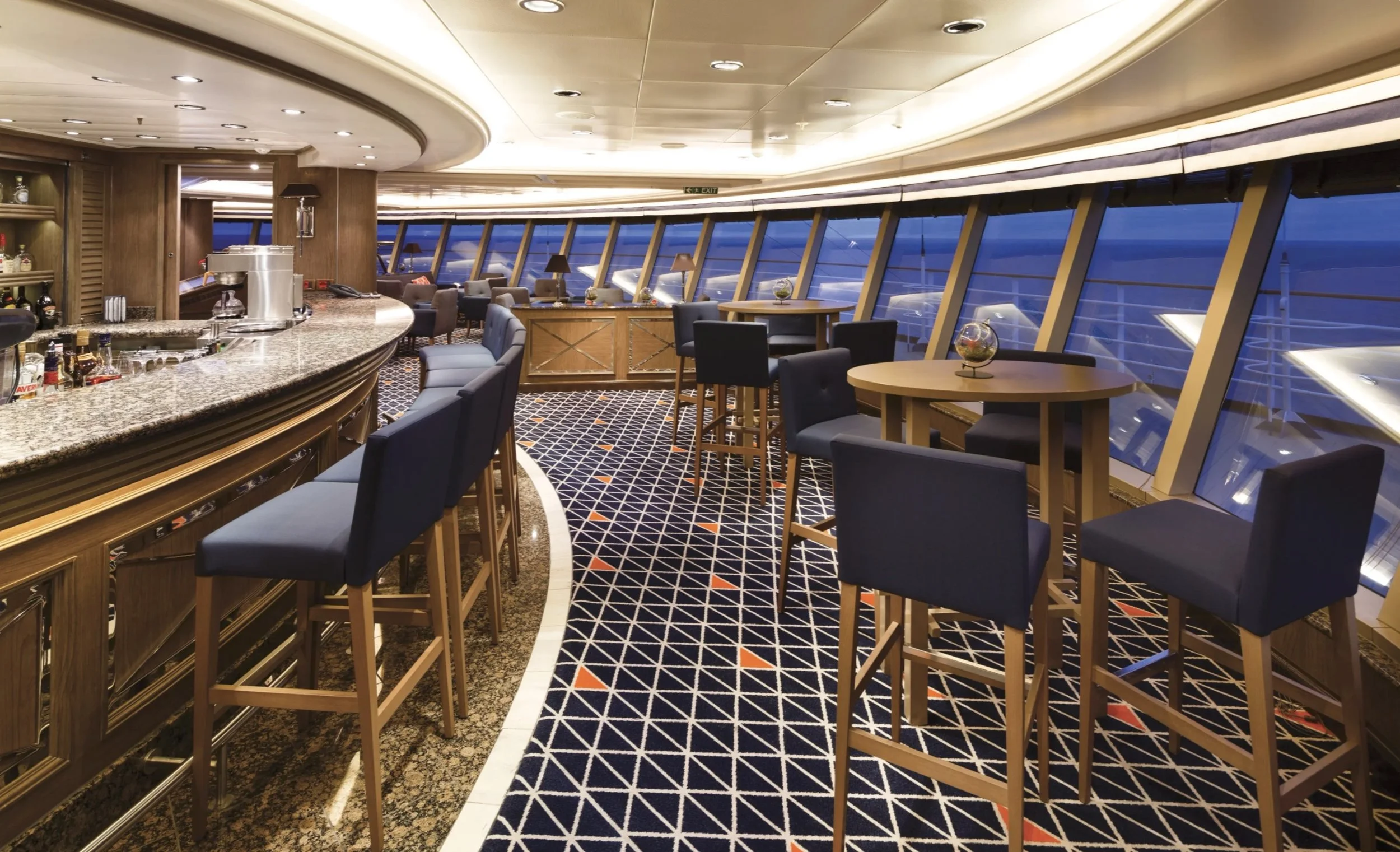 The Observation Lounge was located forward above the Bridge.