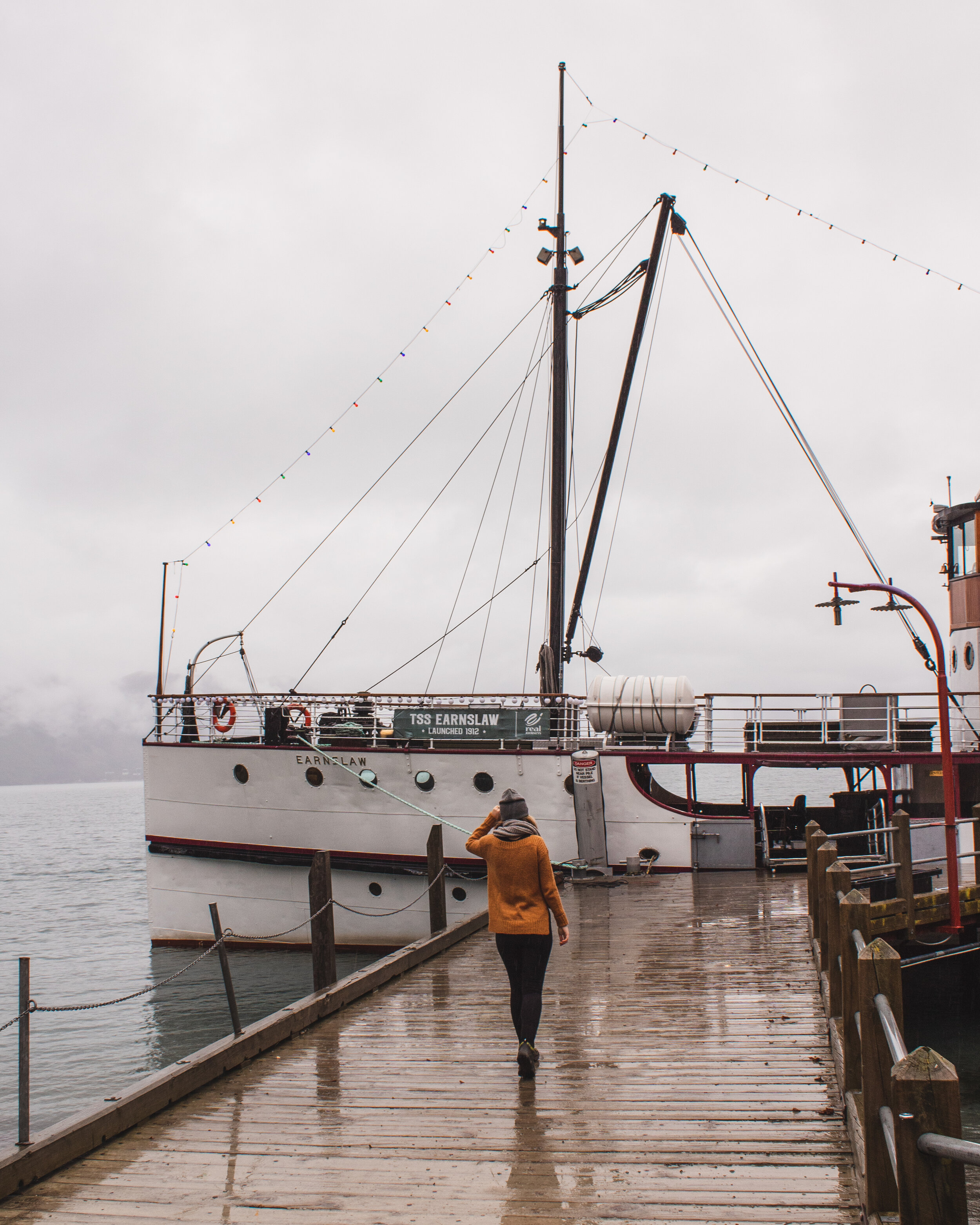 tss-earnslaw-steamship-cruise-lake-wakatipu-queenstown-2