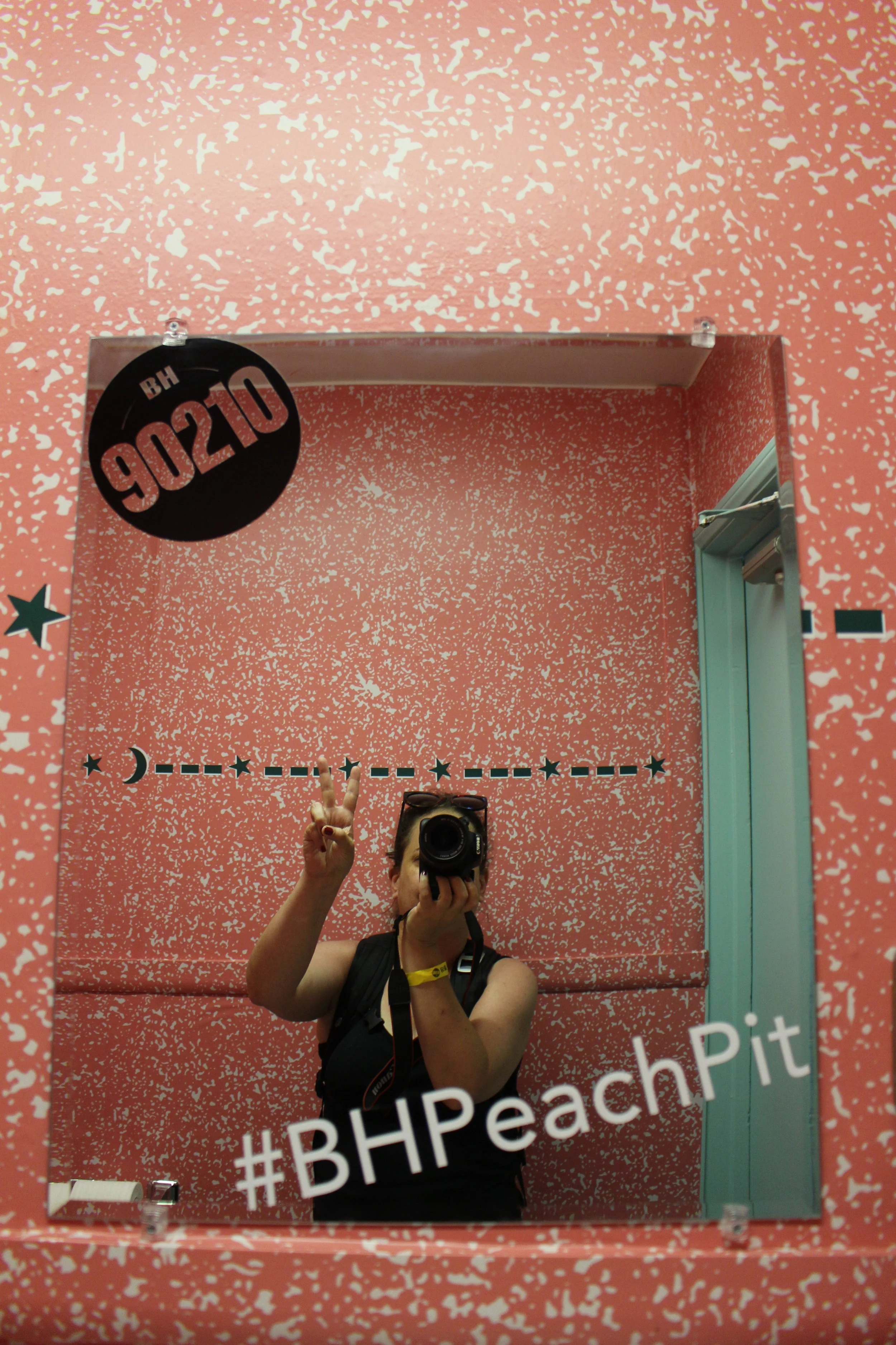 It’s a shame if people missed the back area and the bathroom, because that means they missed one of the biggest selfie opportunities in the house. Just imagine if selfies had been a phenomenon in the 90210 daze.