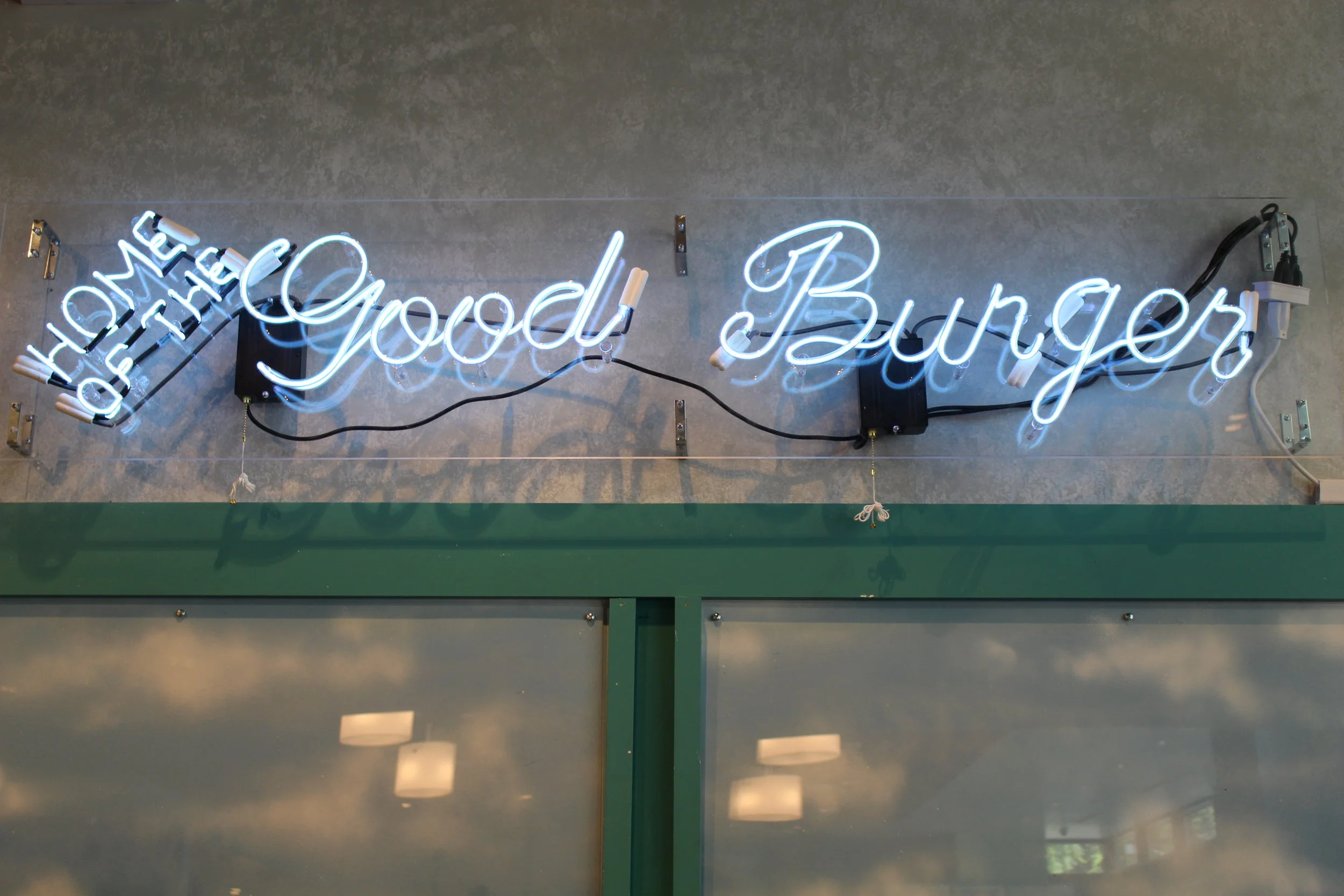 Last Chance for a Good Burger in Los Angeles