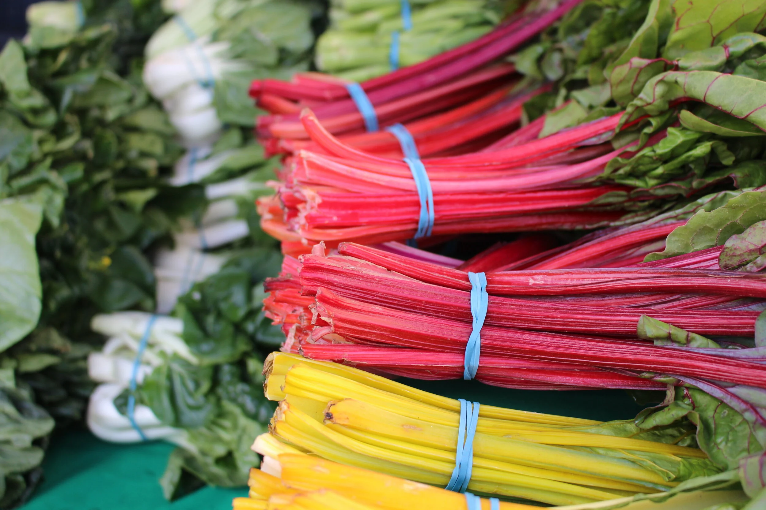 21 CA Food Banks That Would Love Your Donation