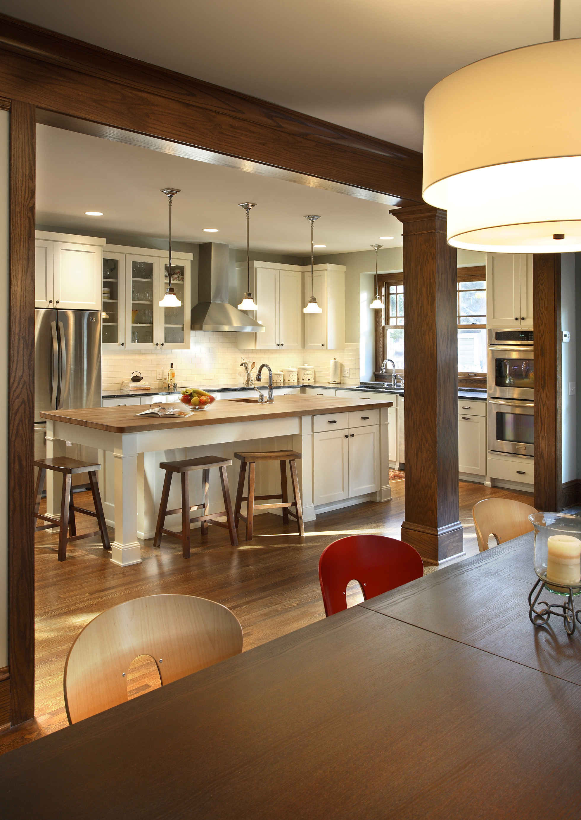 6 Craftsman Dining Connection.jpg