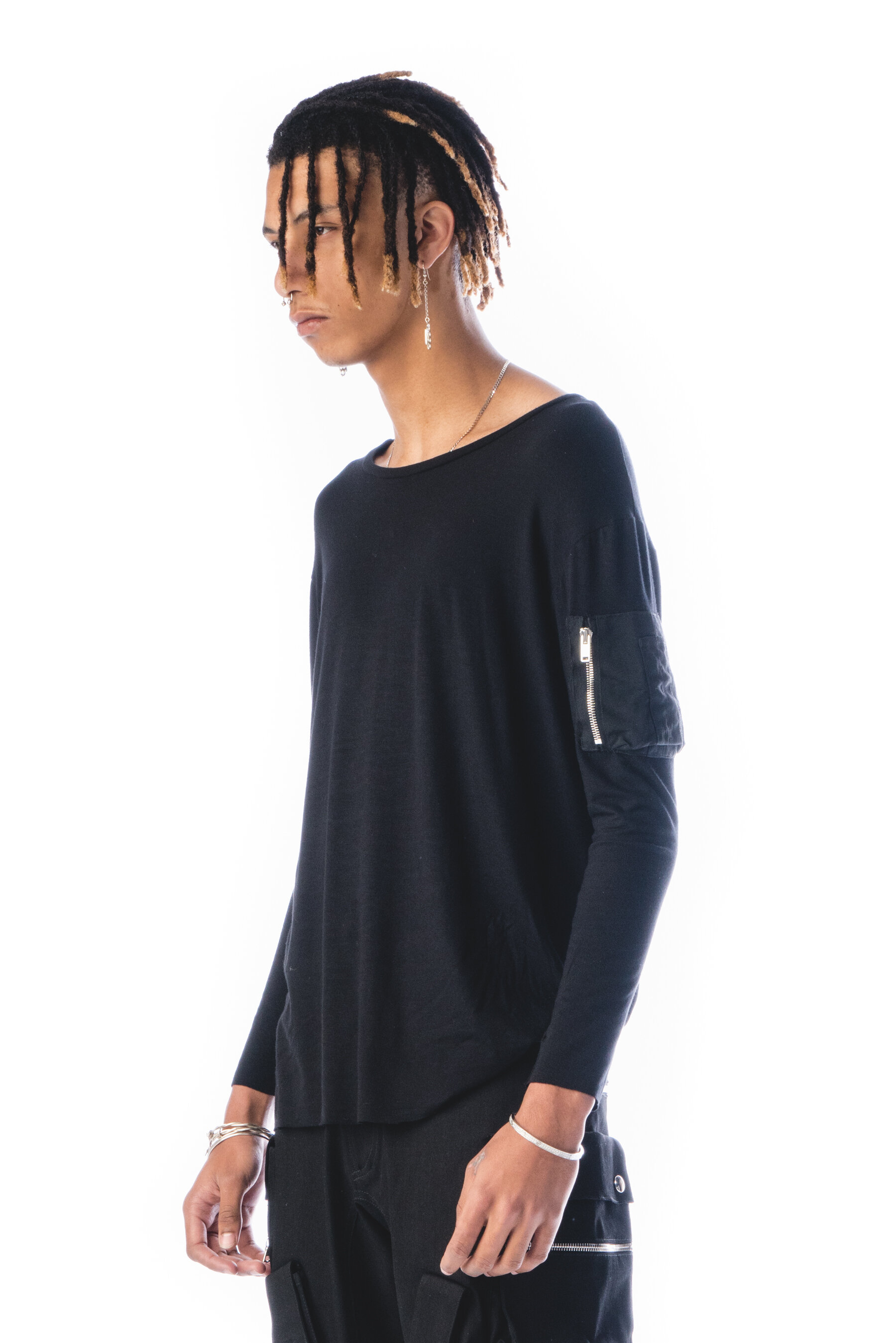 VILAR_SYLO_CARGO_LONGSLEEVE3.jpg