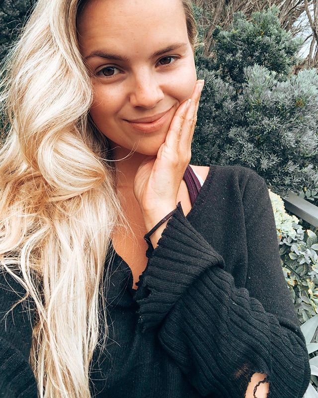 Did you know smiling (even for no reason) produces different feel good chemicals in your body?
Try it..
✨
✨
✨
Did you just smile to yourself?

Cute, me too.
✨
If you didn&rsquo;t the first time, you did the second.. or now 🙃