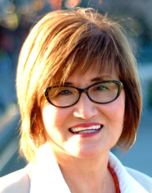 BoardPhoto_Linda.jpg
