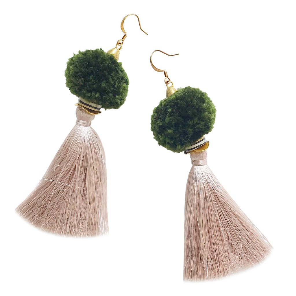 earpom-evergreen_e82d2c8b-90f2-44d1-955b-23489ce1557d_1024x1024.jpg