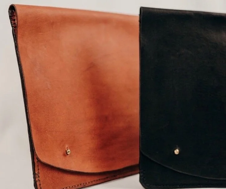 Leather tote .jpg
