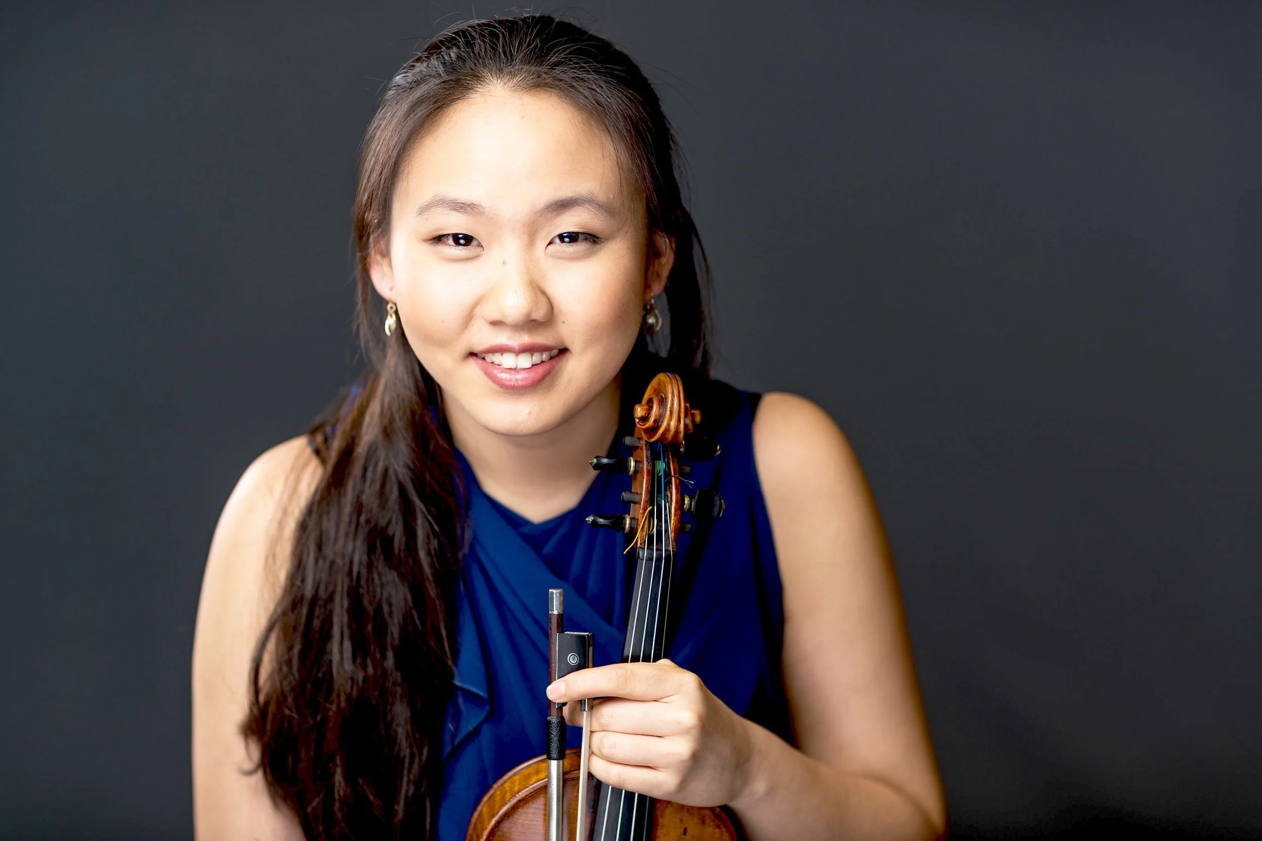 Stella Chen, violin