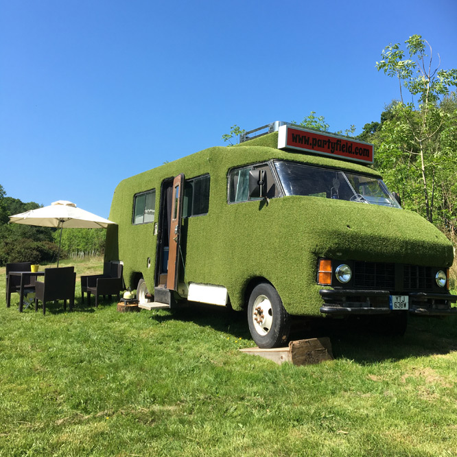 Paryfield-Dorset-Accomodation-Bertie-The-Bus.jpg