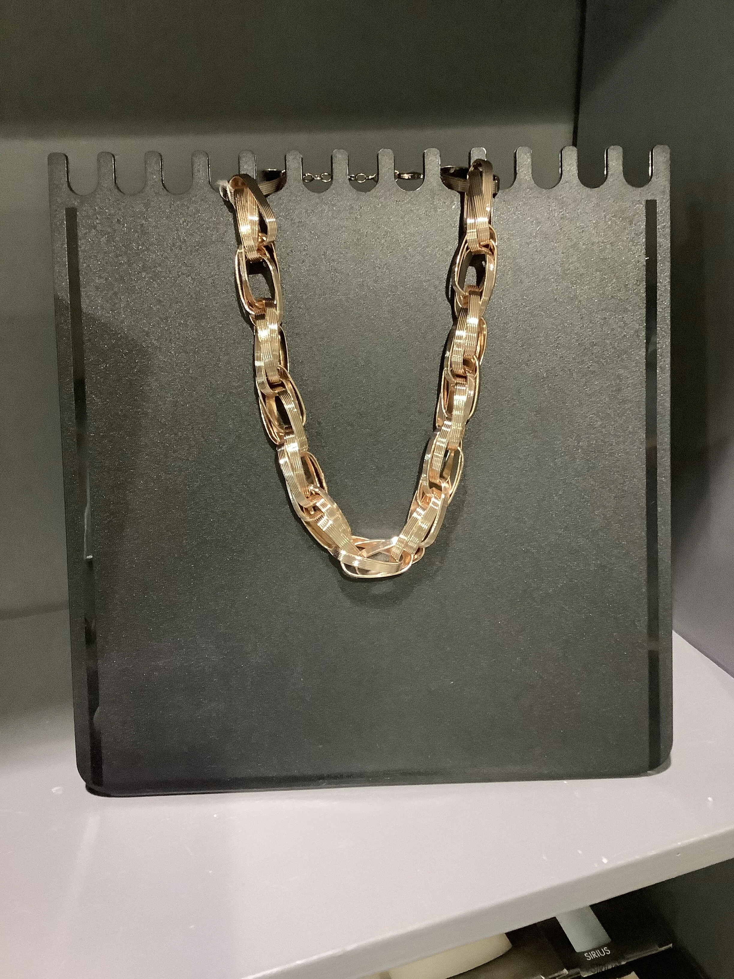 3E3AB8FB-68F3-4373-9B80-71557ECB2F0F