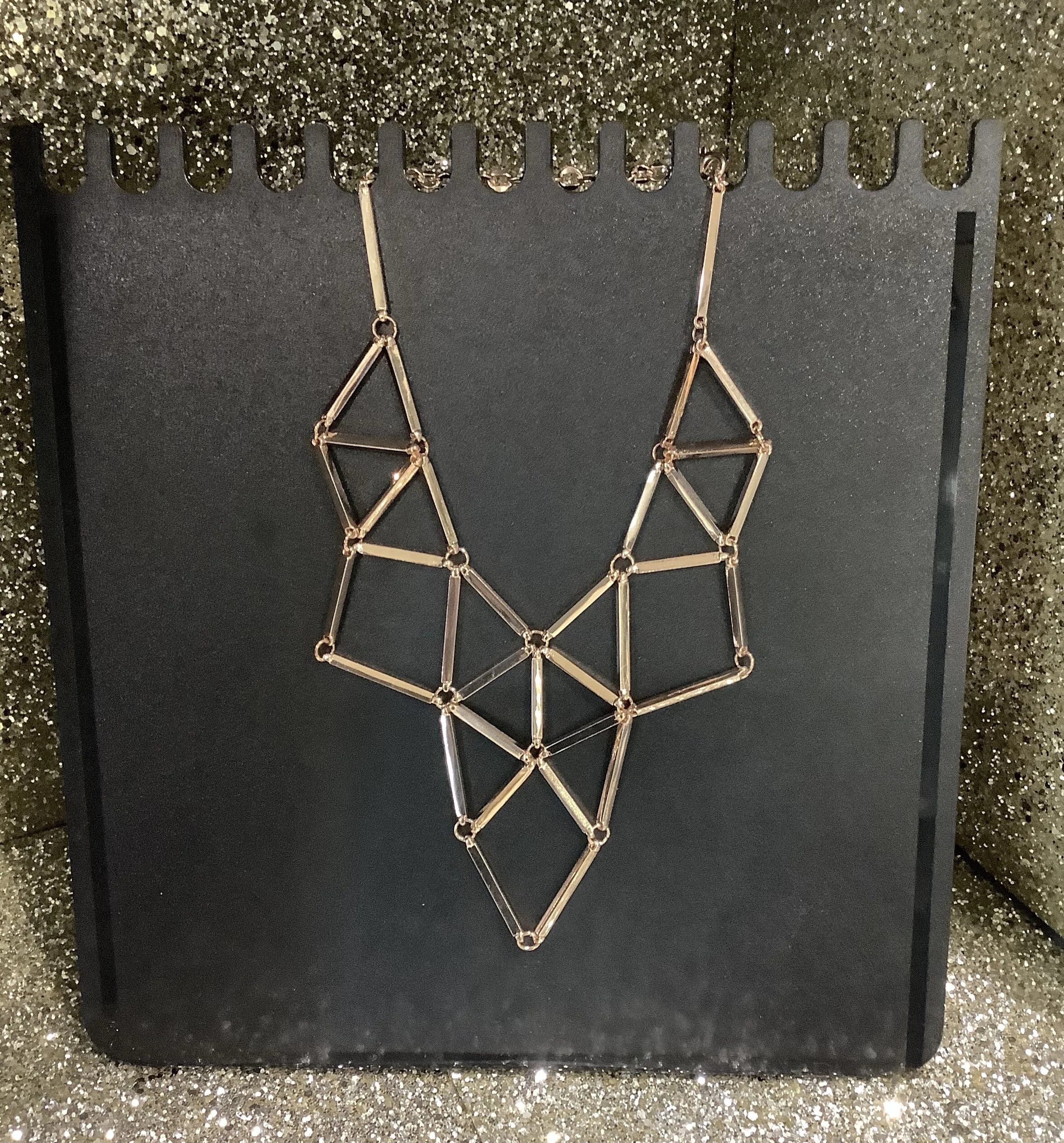 12947A37-9BC8-4224-BDB7-5A970F3469C0