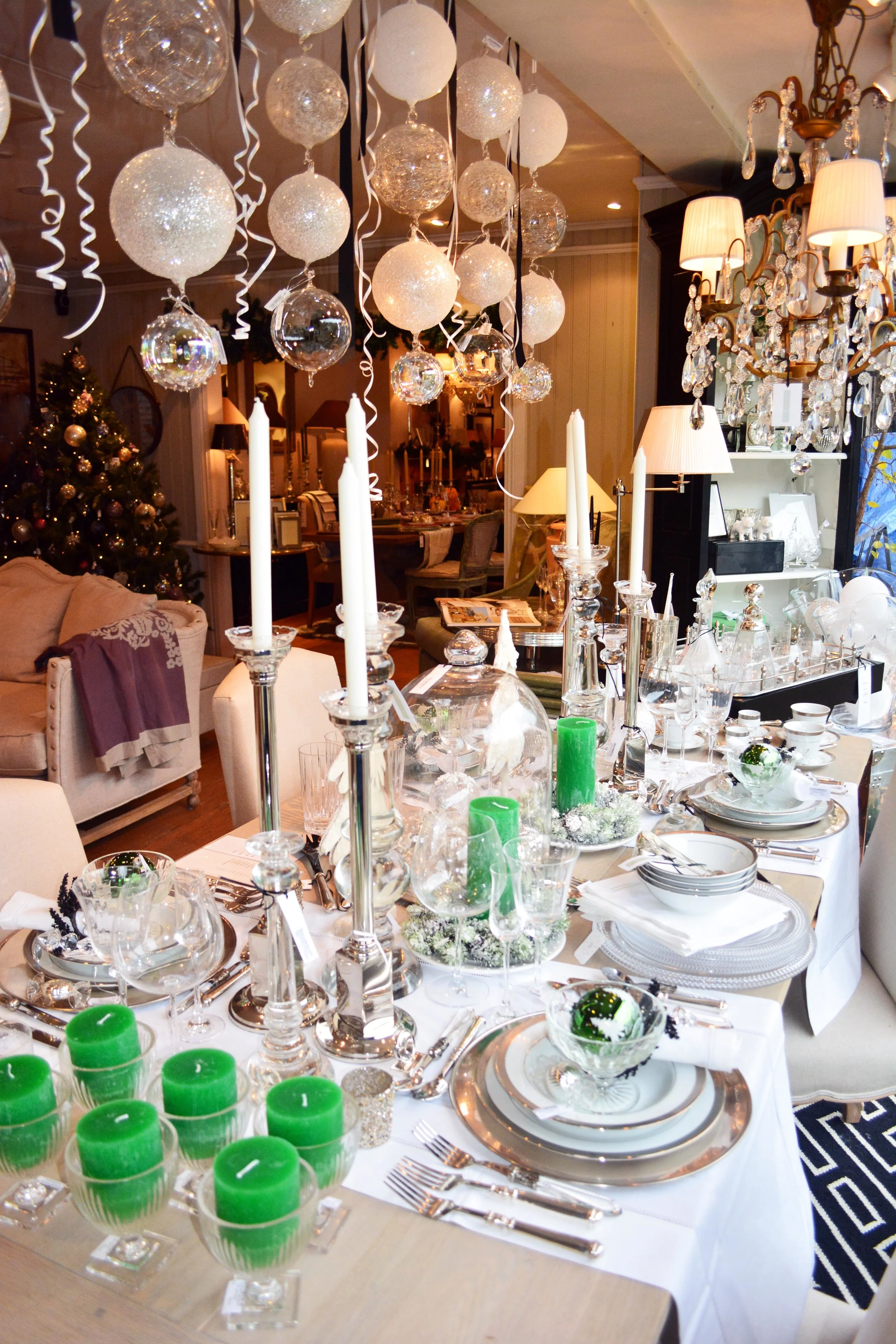Christmas Window Table Setting 2.JPG