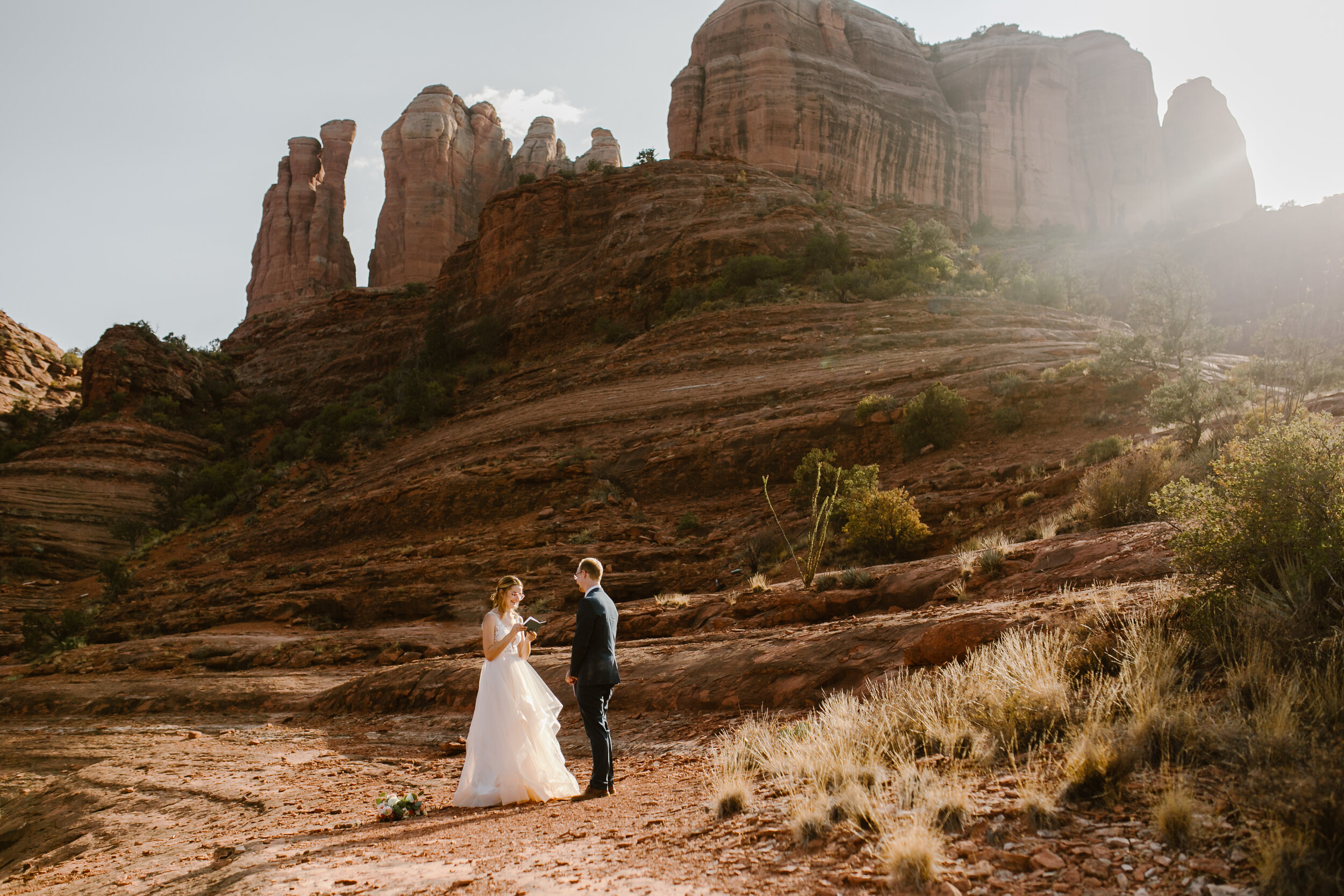 Andrea+Zack_CATHEDRAL_ROCK_Getting Ready+Ceremony-112.jpg