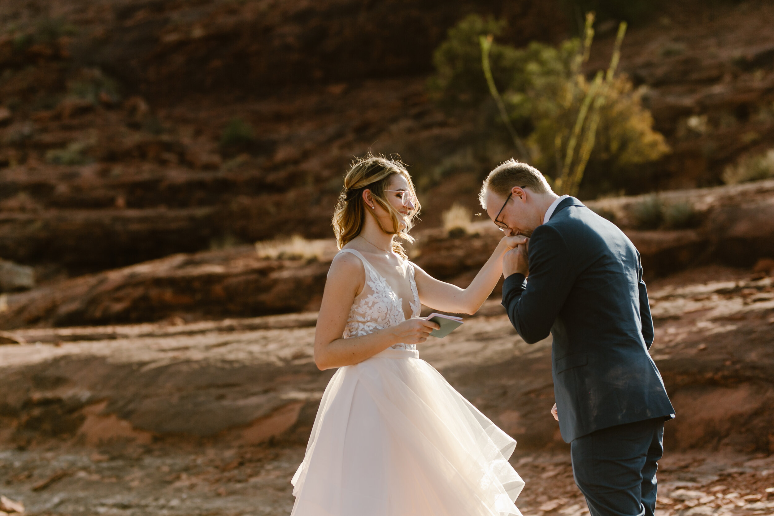 Andrea+Zack_CATHEDRAL_ROCK_Getting Ready+Ceremony-86.jpg