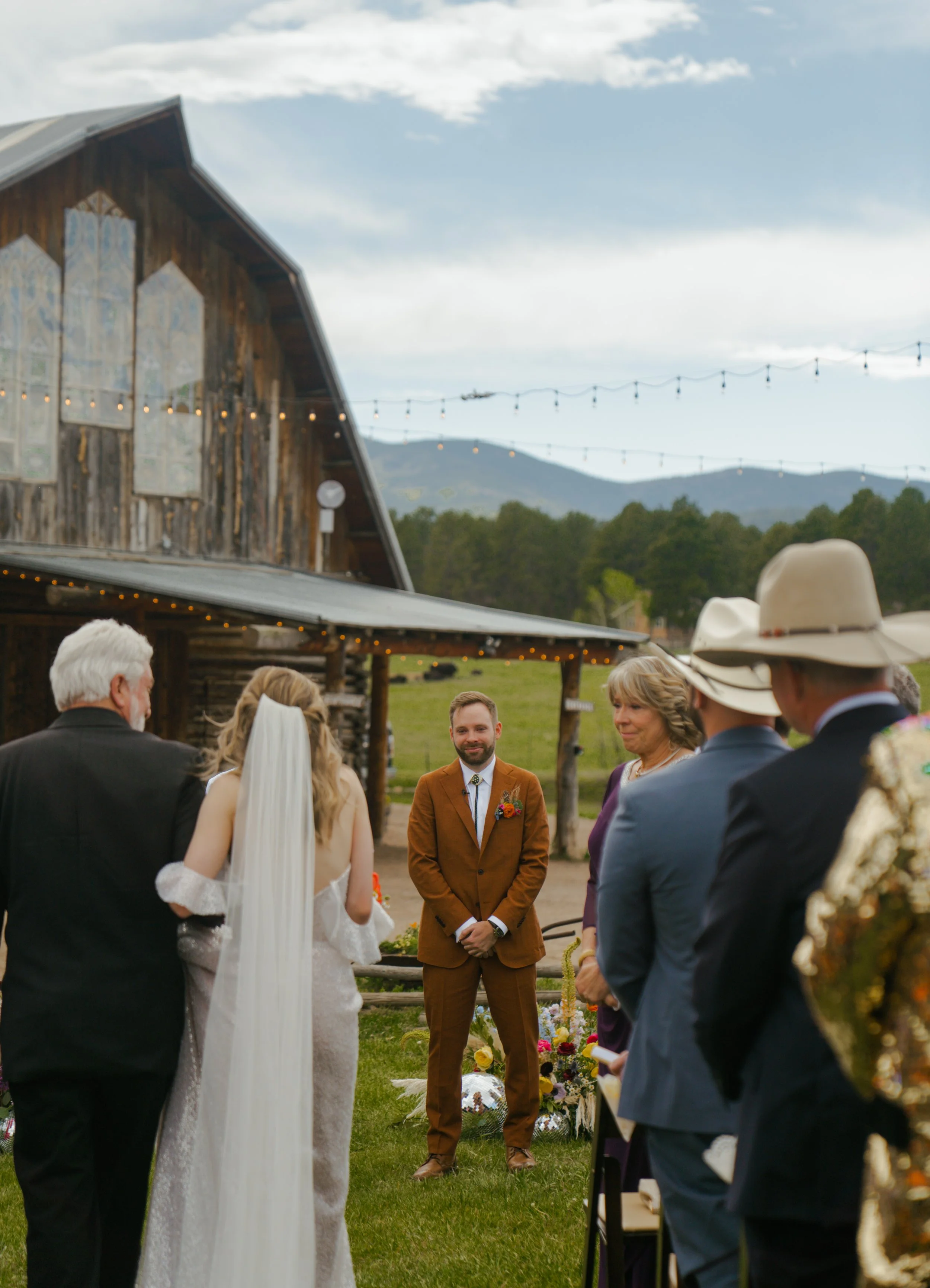 colorado-wedding-photographer-disco-wedding-11.jpg