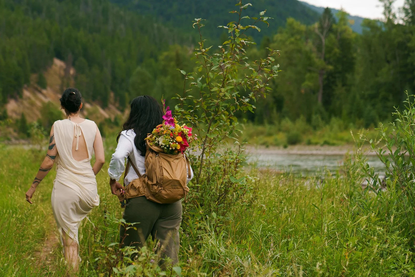 GLACIER-NATIONAL-PARK-ELOPEMENT-WEDDING-25.jpg