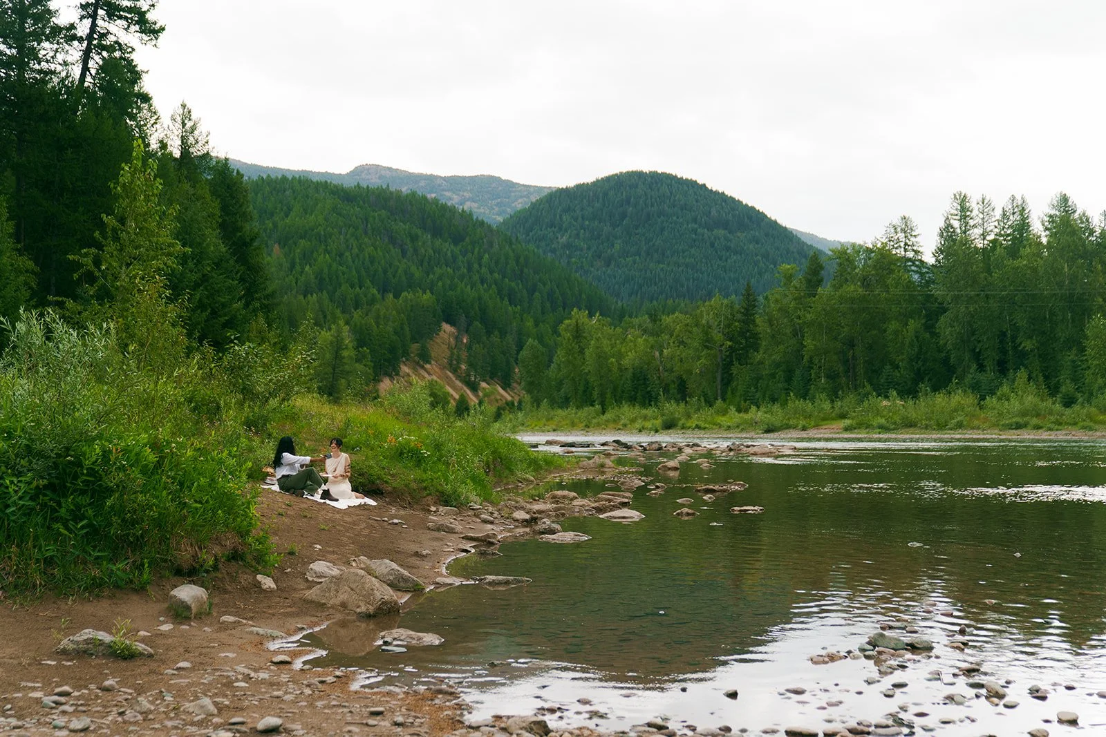 GLACIER-NATIONAL-PARK-ELOPEMENT-WEDDING-30.jpg