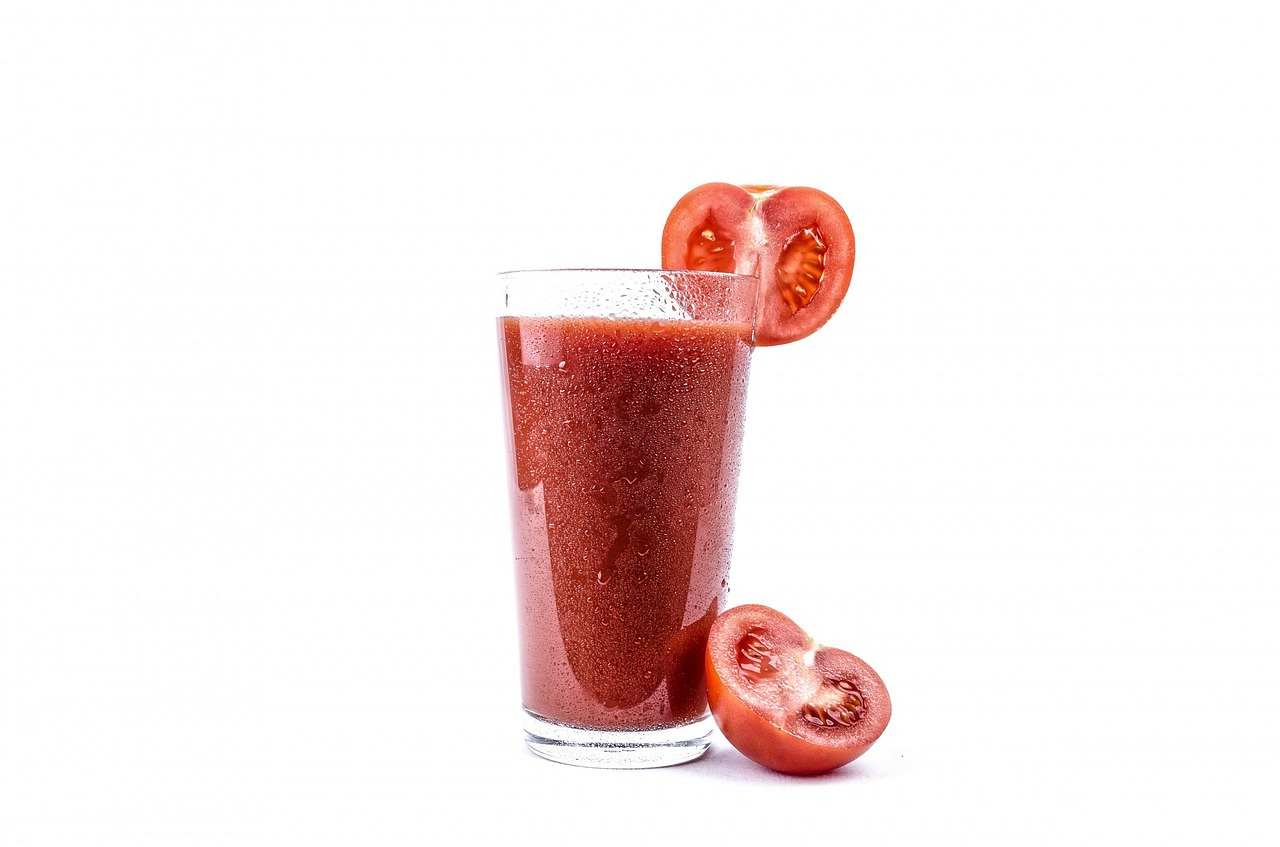 tomato juice -316308_1280 (1).jpg