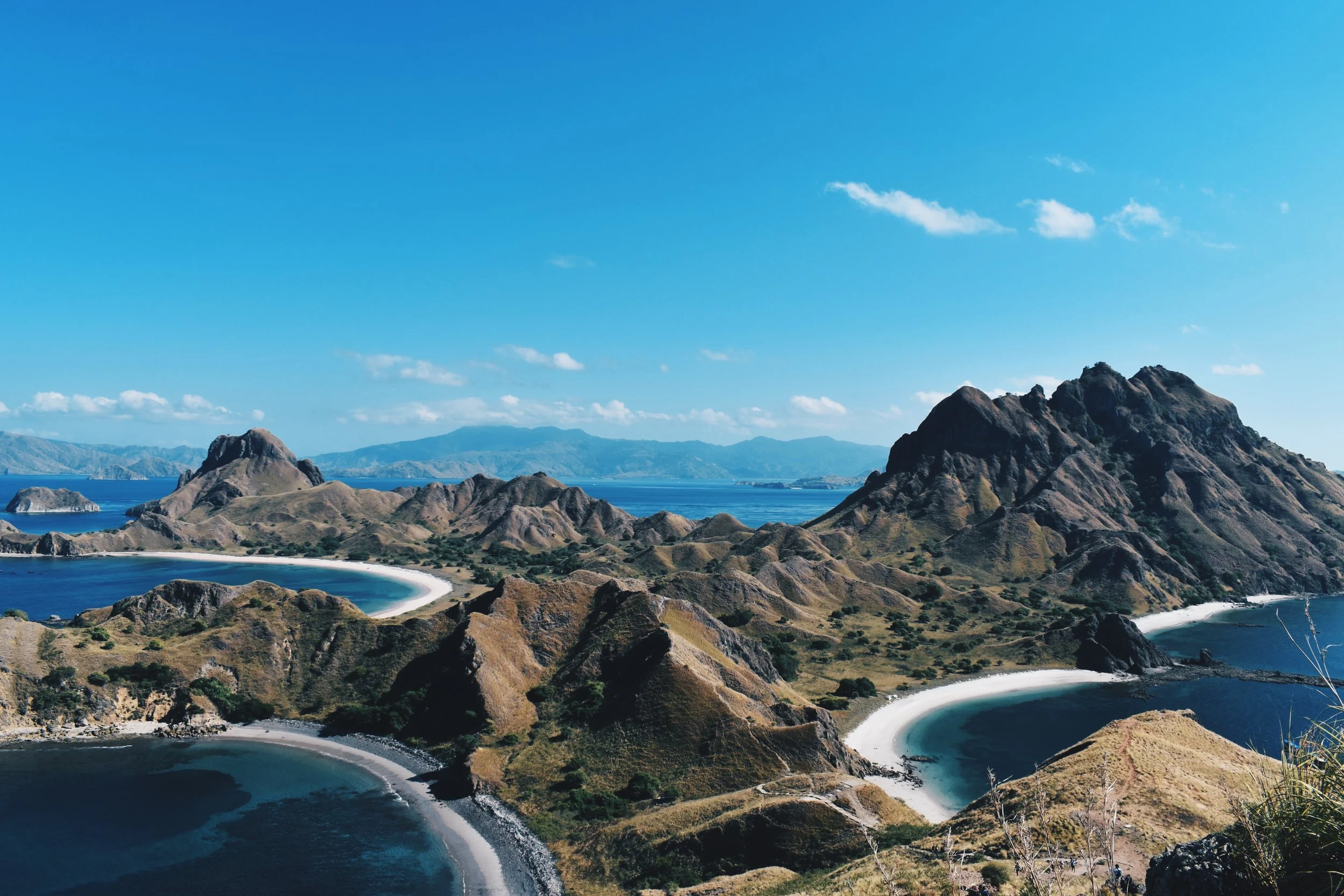 Travel Guide: A Definitive List of What to See & Do in the Islands of the Komodo Island Chain