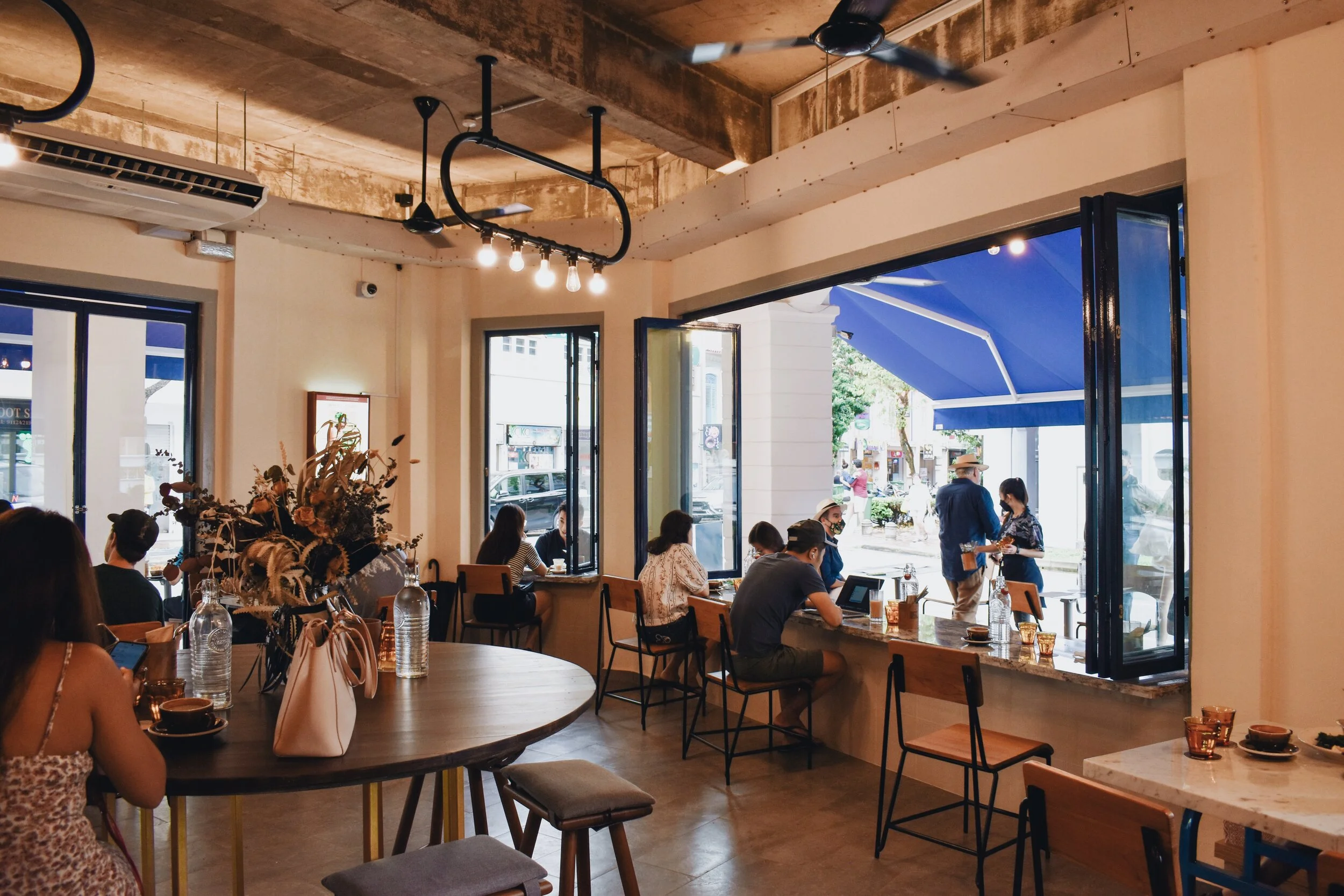Common Man Coffee Roasters: New Outlet at a Heritage Shophouse in Joo Chiat — Blake Erik.